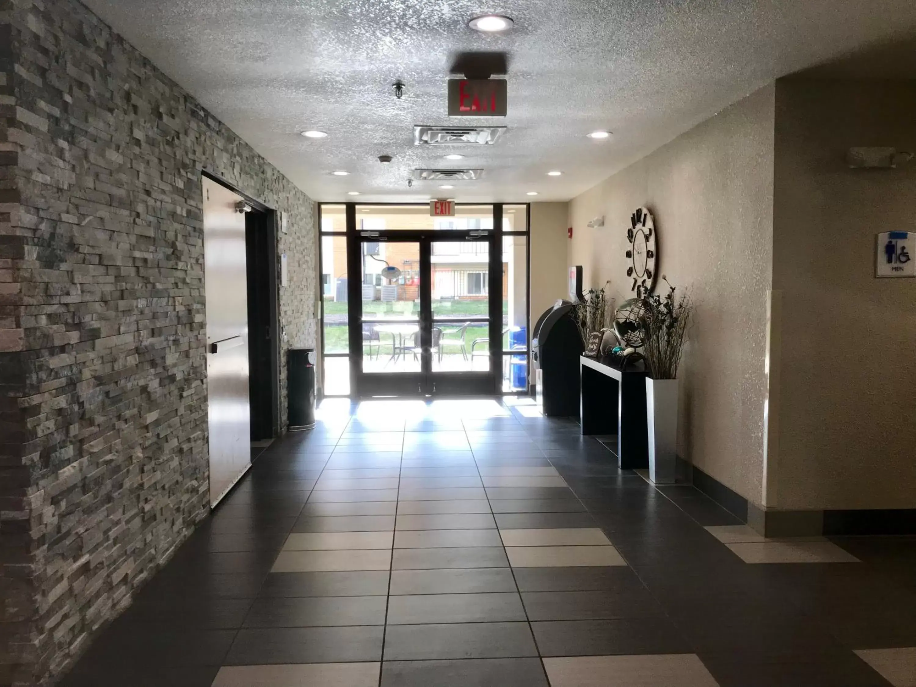 Lobby or reception, Lobby/Reception in SureStay Plus Hotel by Best Western Coralville Iowa City