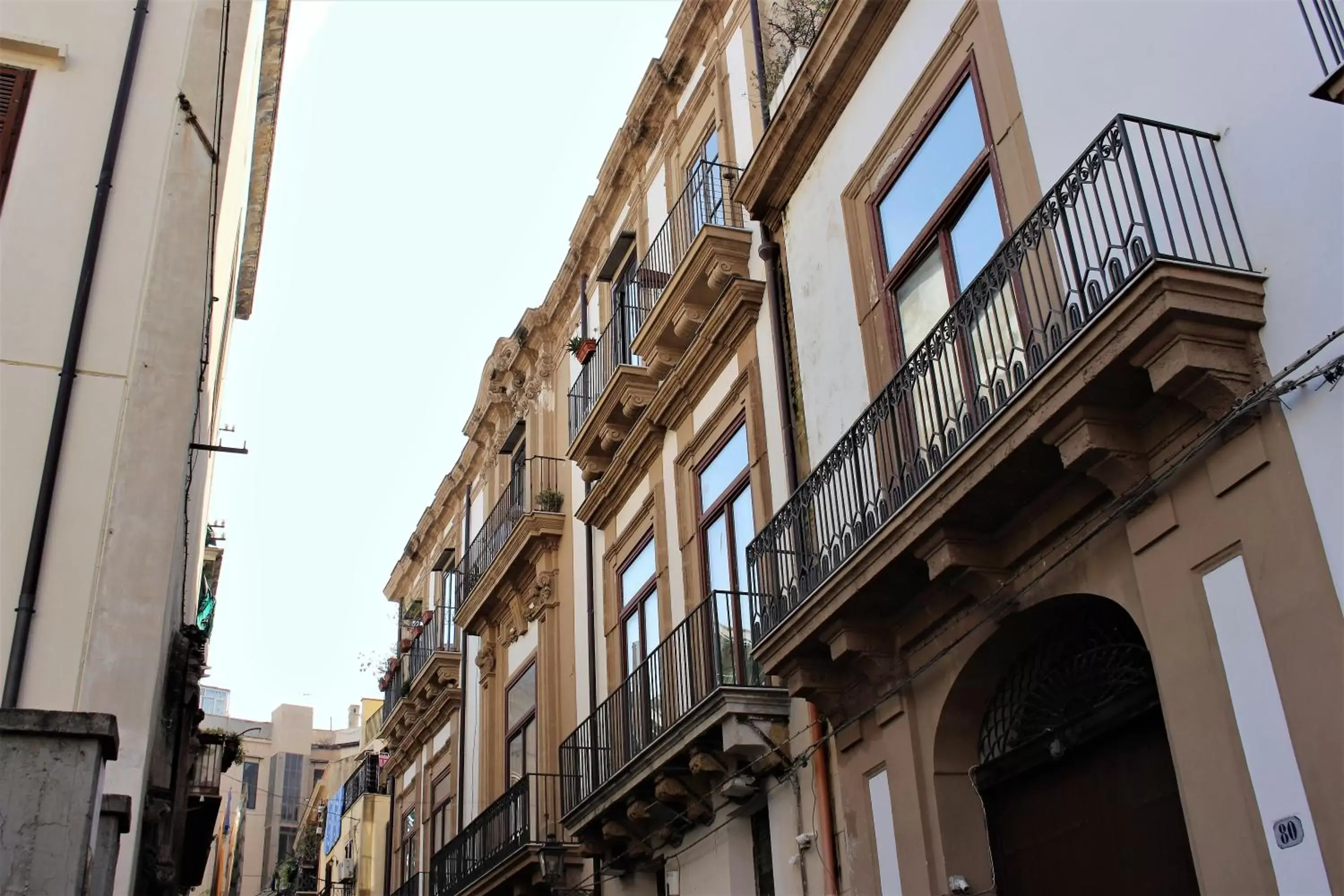 Property building, Neighborhood in La Via delle Biciclette