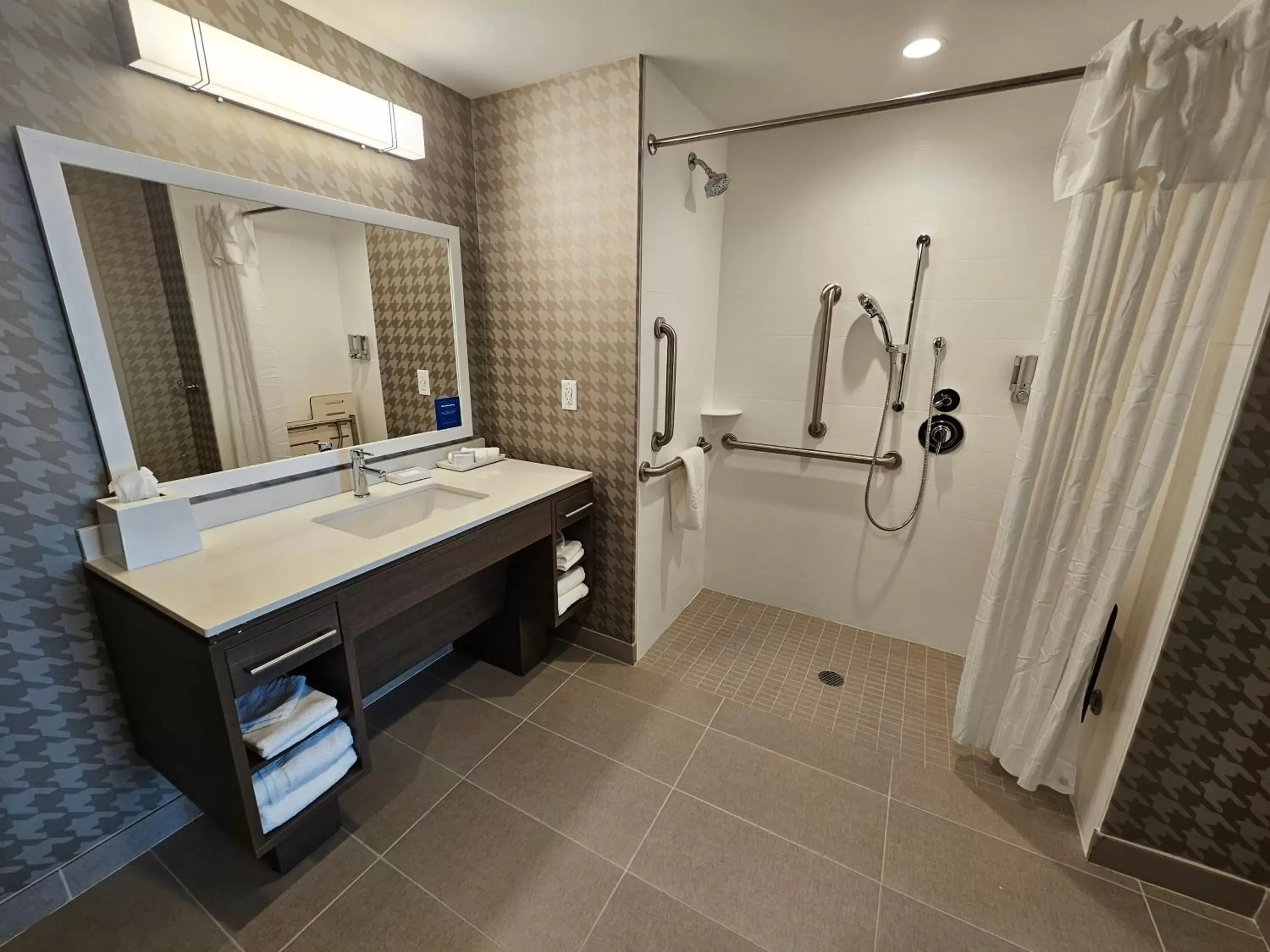 Shower, Bathroom in Home2 Suites By Hilton Allentown Bethlehem Airport