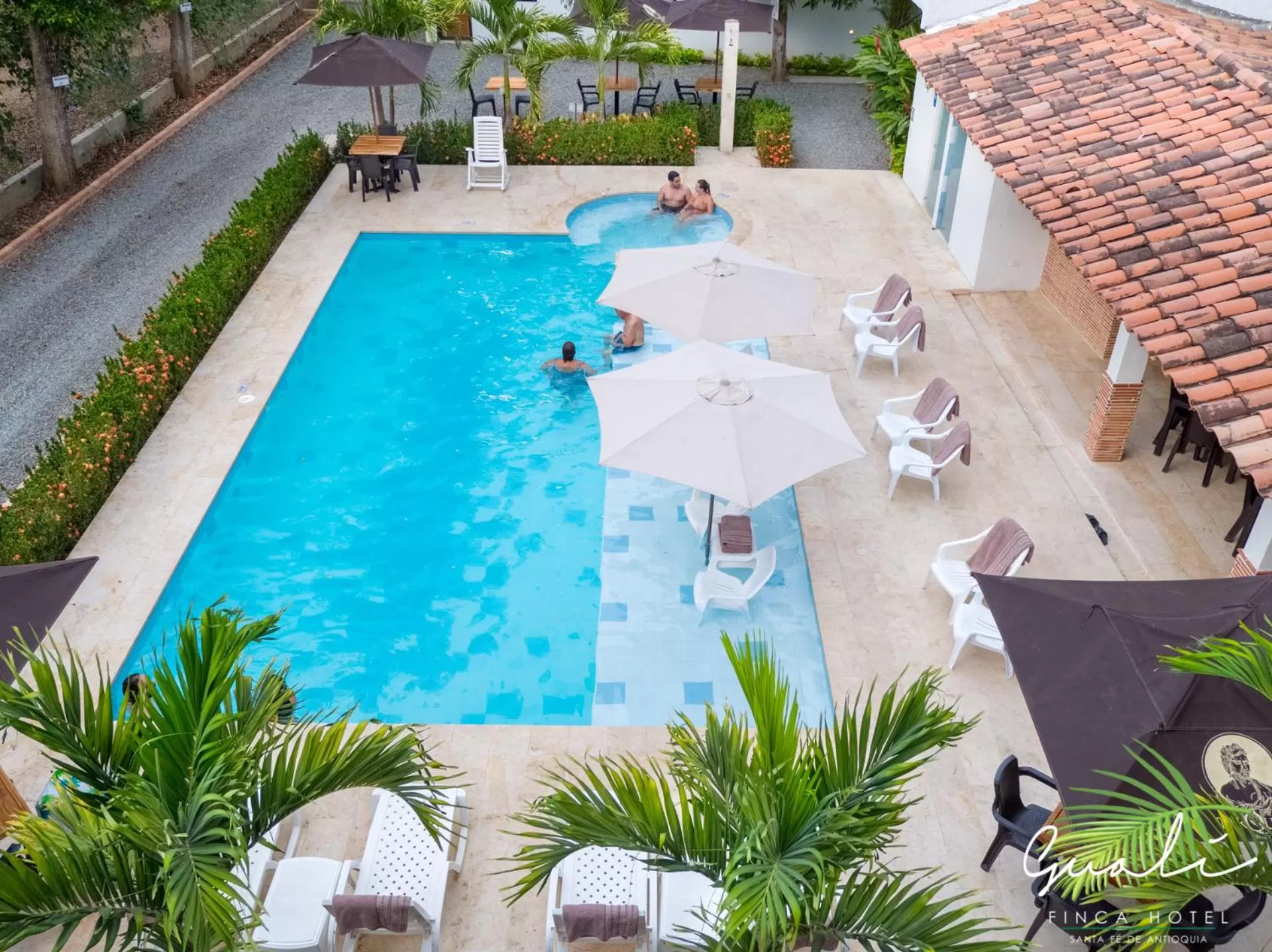 Pool view in Finca Hotel Guali Santafe