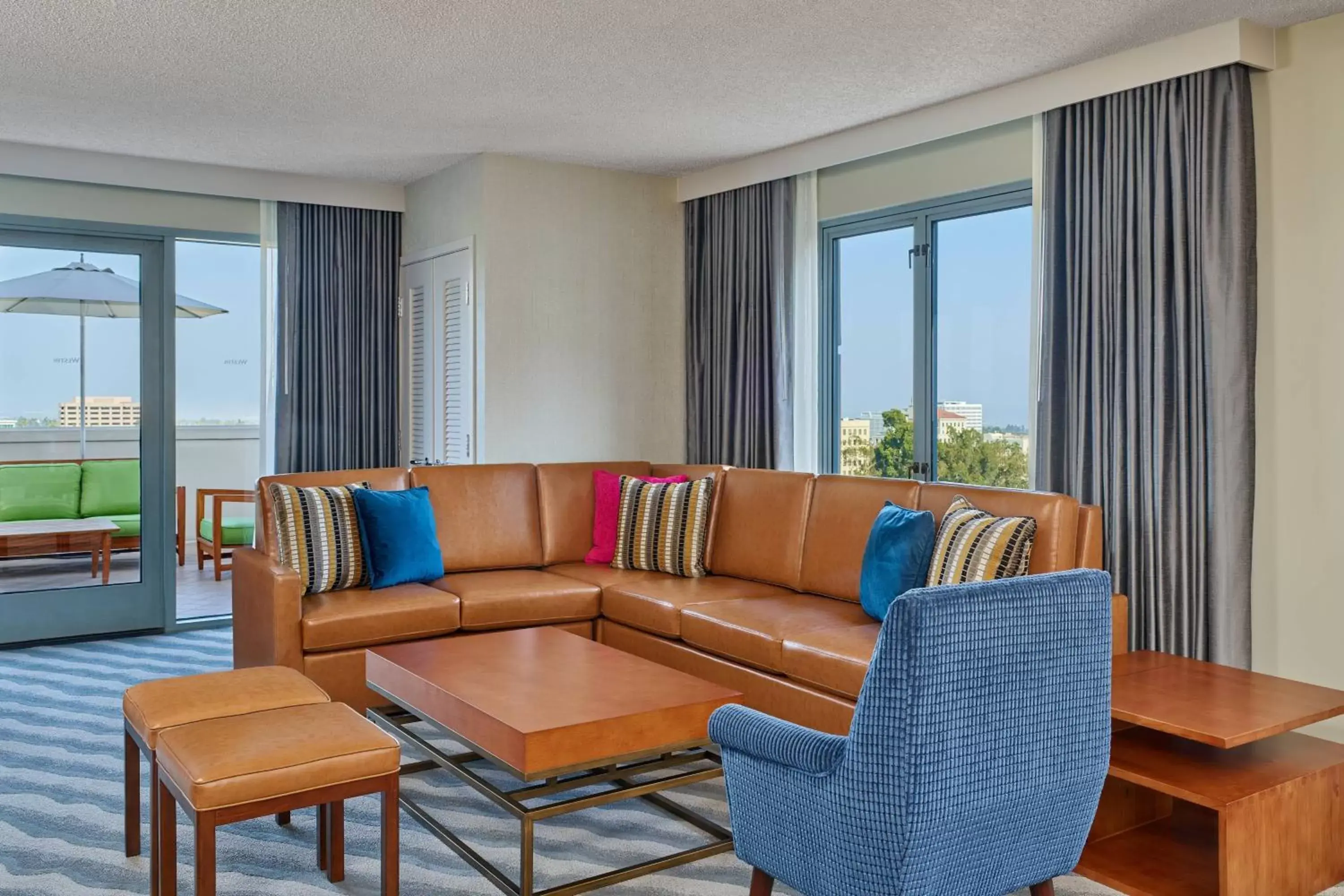 Bedroom, Seating Area in The Westin Pasadena