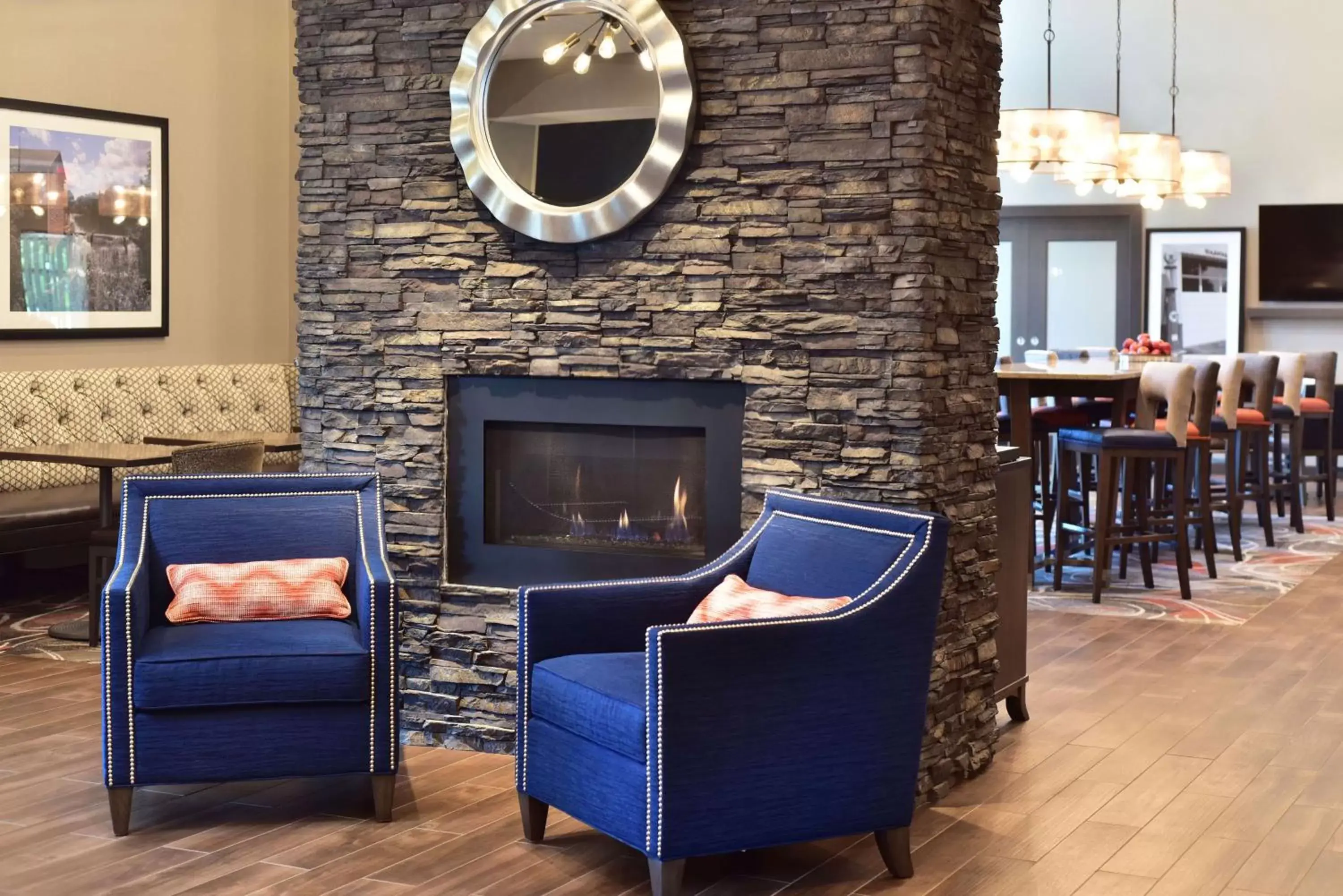 Lobby or reception in Hampton Inn and Suites at Wisconsin Dells Lake Delton Lobby or reception in Hampton Inn and Suites at Wisconsin Dells Lake Delton