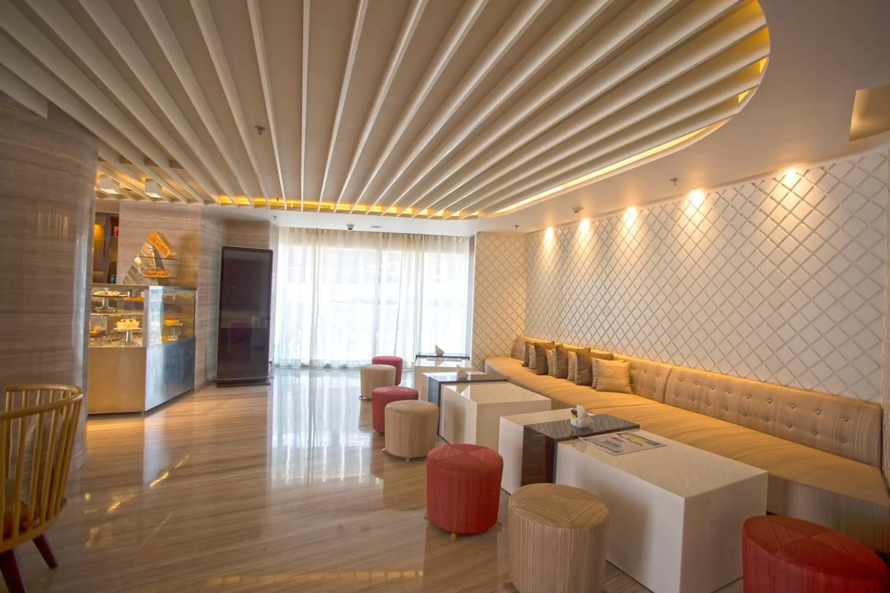 Restaurant/places to eat in Crowne Plaza Dhaka Gulshan by IHG Restaurant/places to eat in Crowne Plaza Dhaka Gulshan by IHG