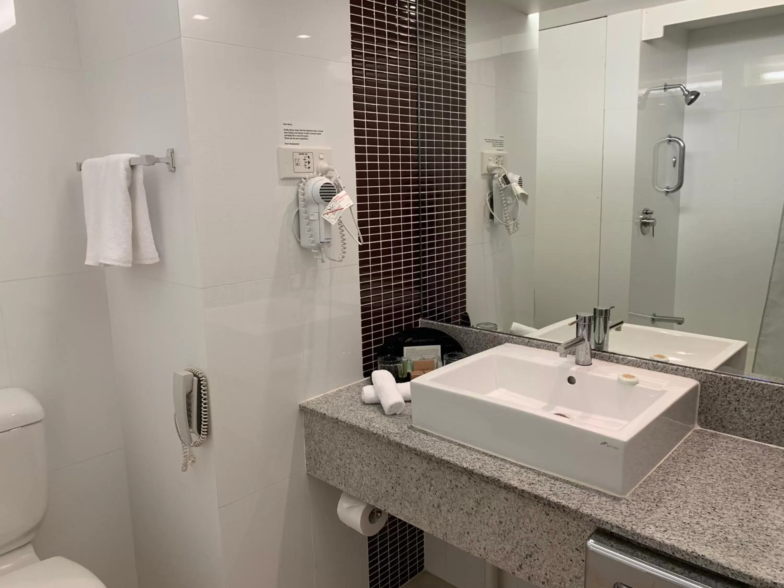 Toilet, Bathroom in The Sydney Boulevard Hotel