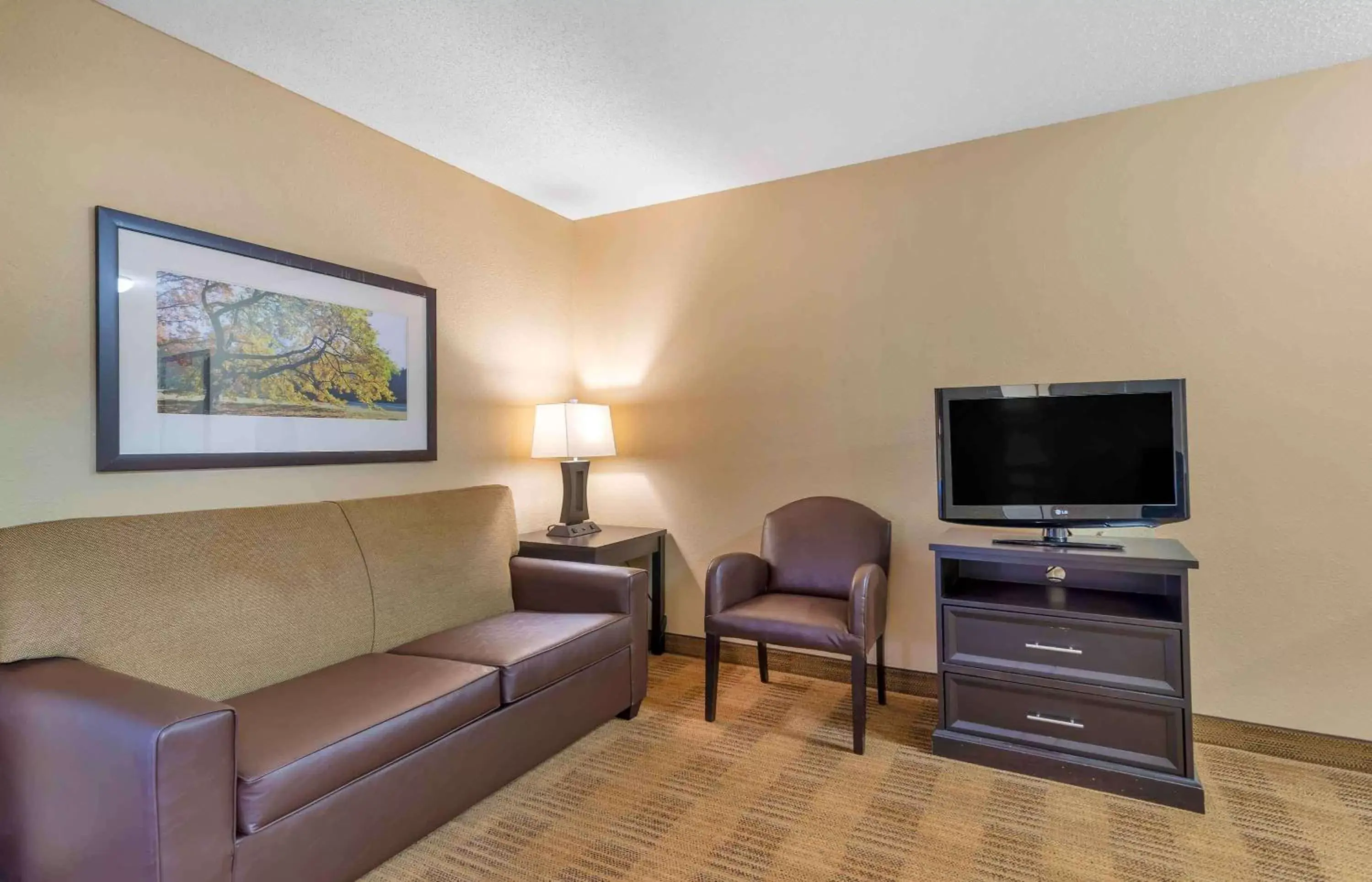 Bedroom, Seating Area in Extended Stay America Suites - Atlanta - Kennesaw Chastain Rd