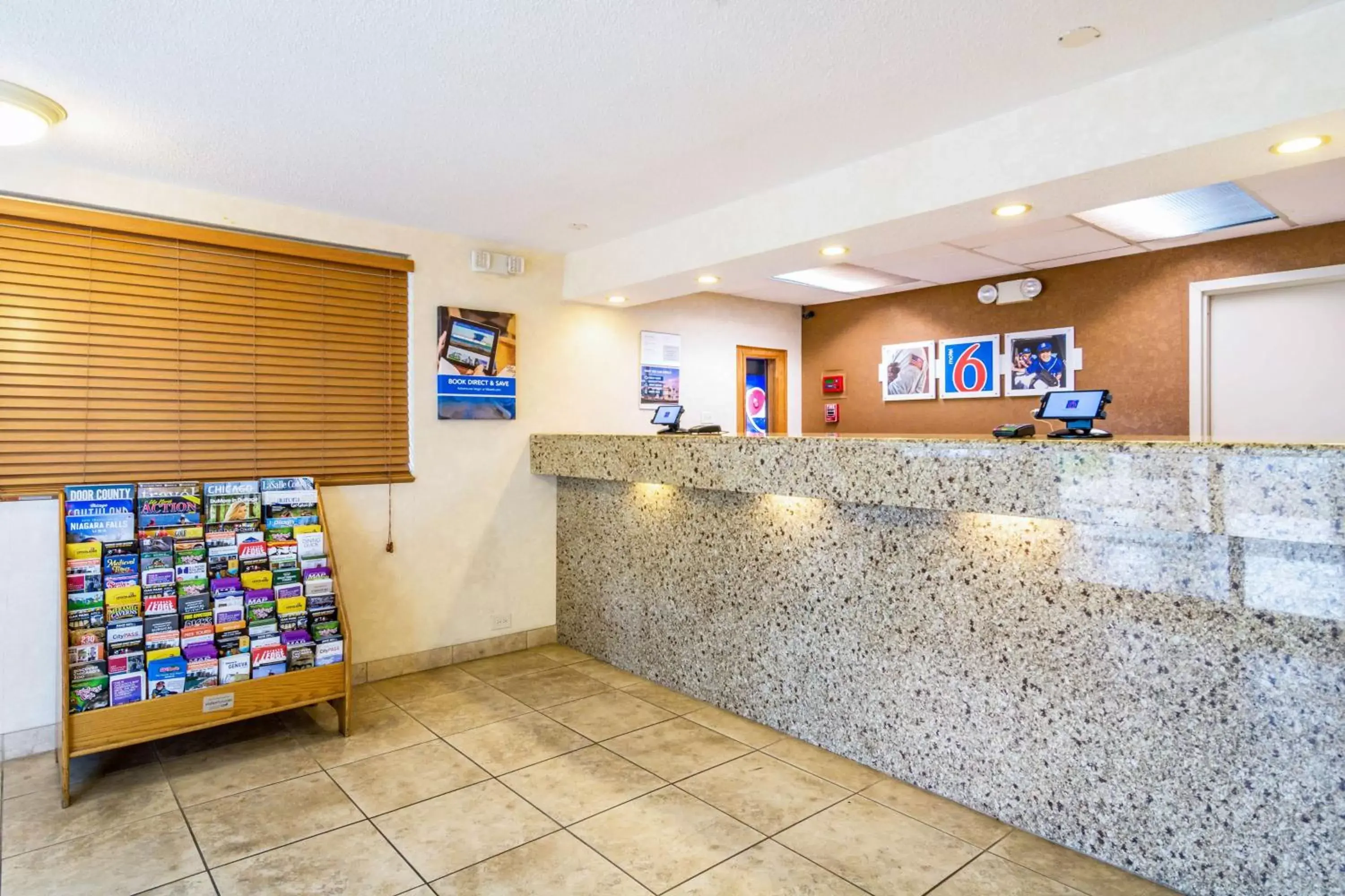 Property logo or sign, Lobby/Reception in Motel 6-Alsip, IL