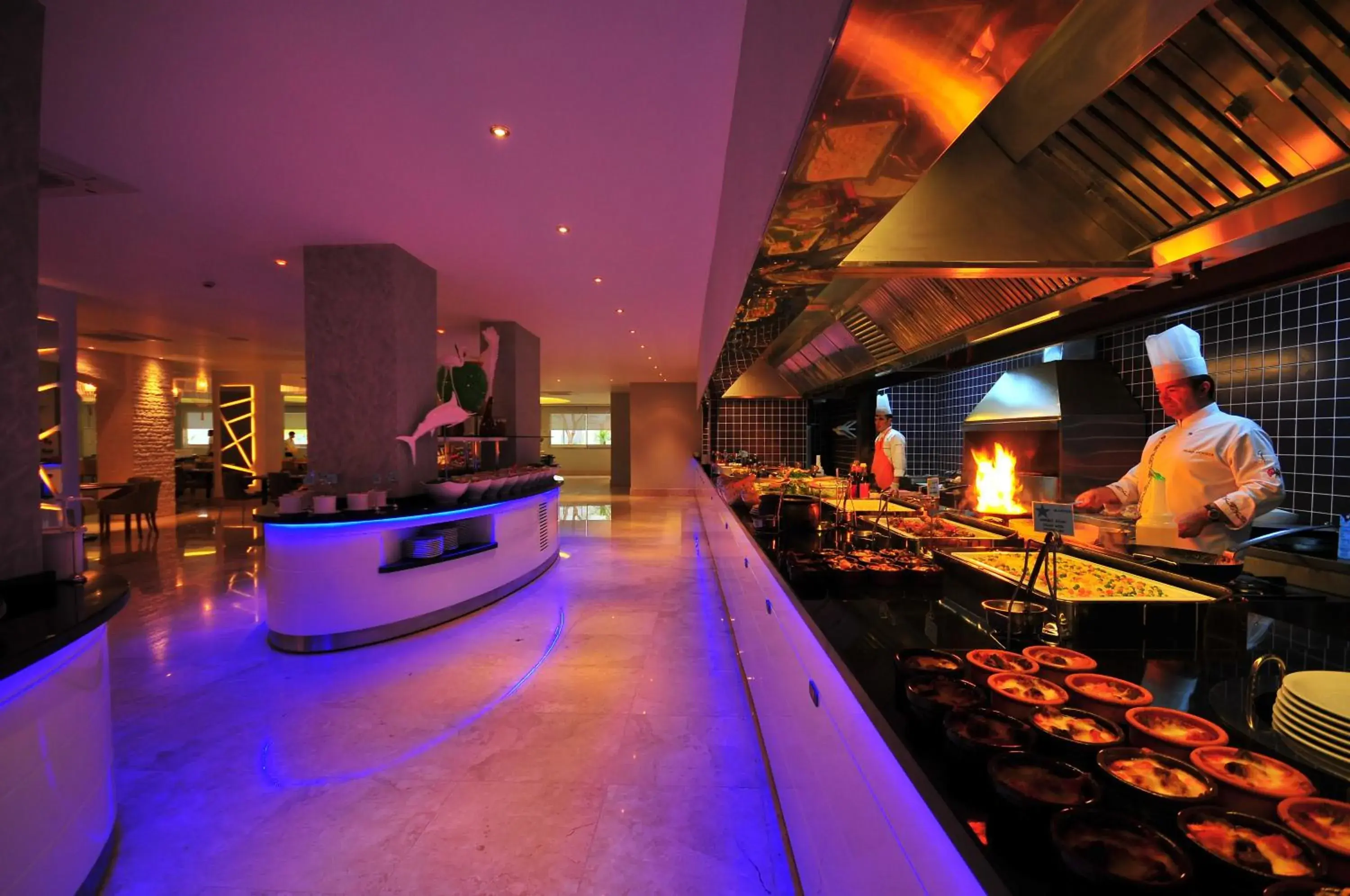 Restaurant/places to eat in Blue Bay Platinum Restaurant/places to eat in Blue Bay Platinum