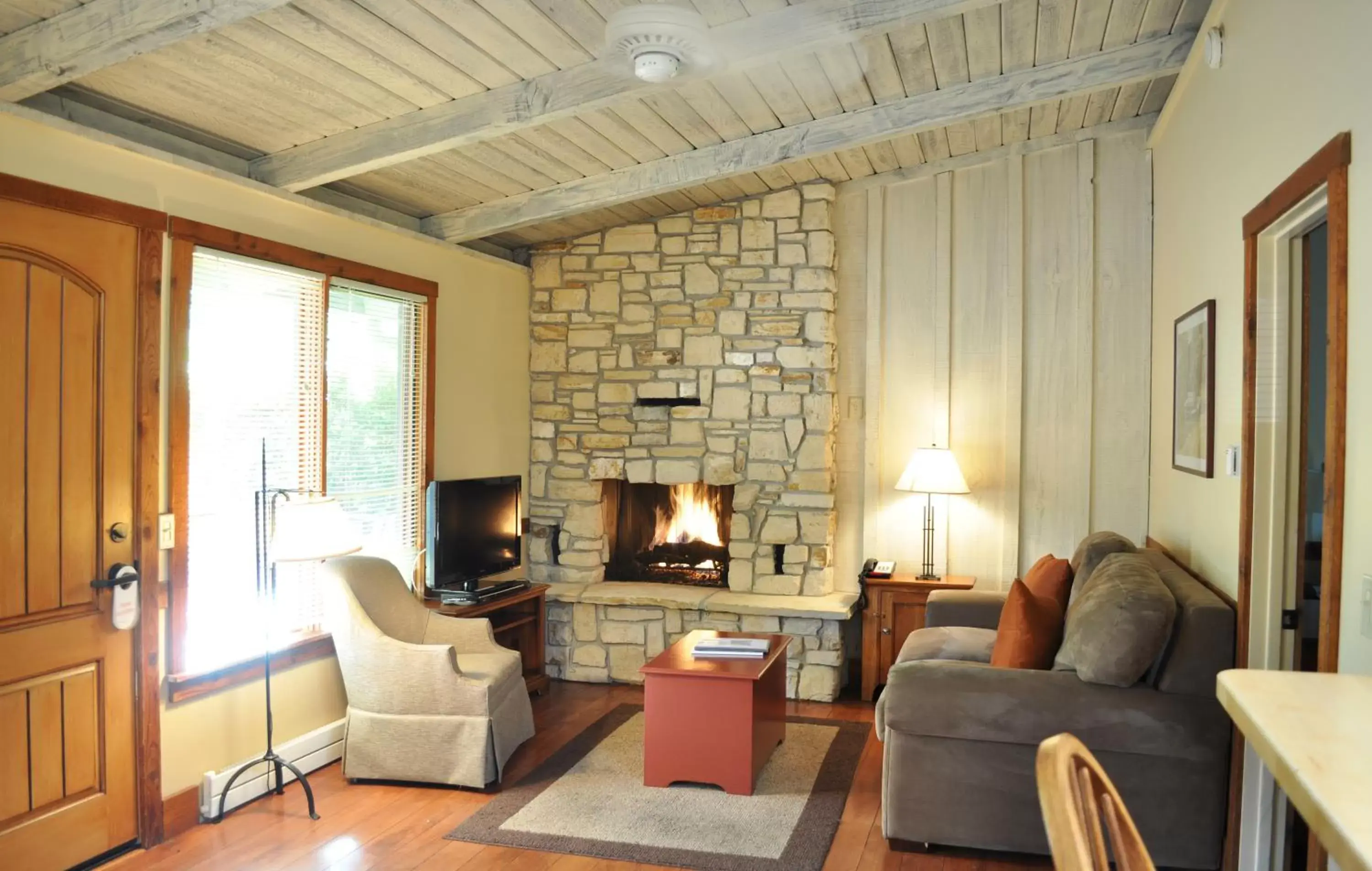 Living room, Seating Area in Carmel Valley Lodge