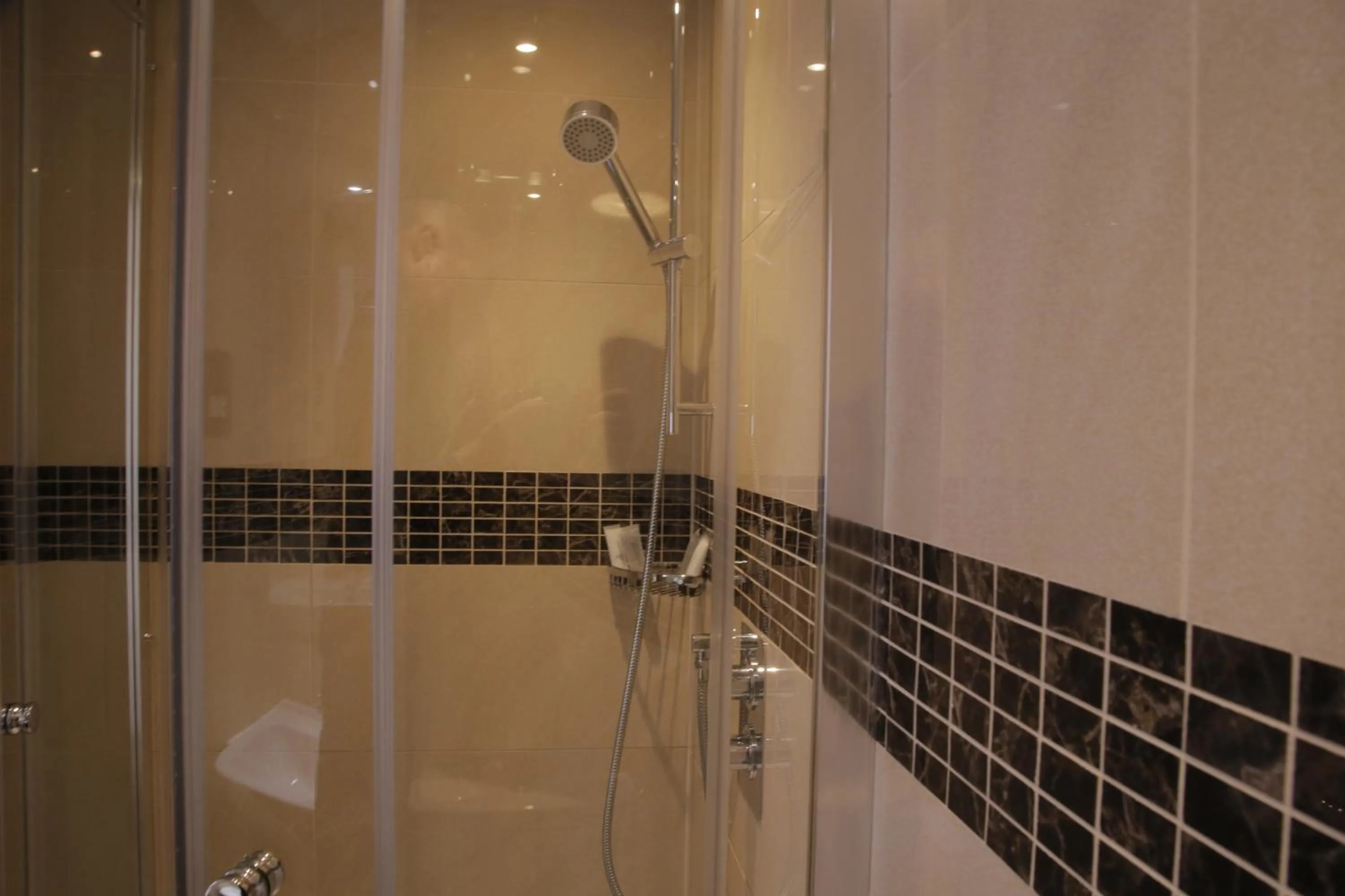 Bathroom in Astors Belgravia