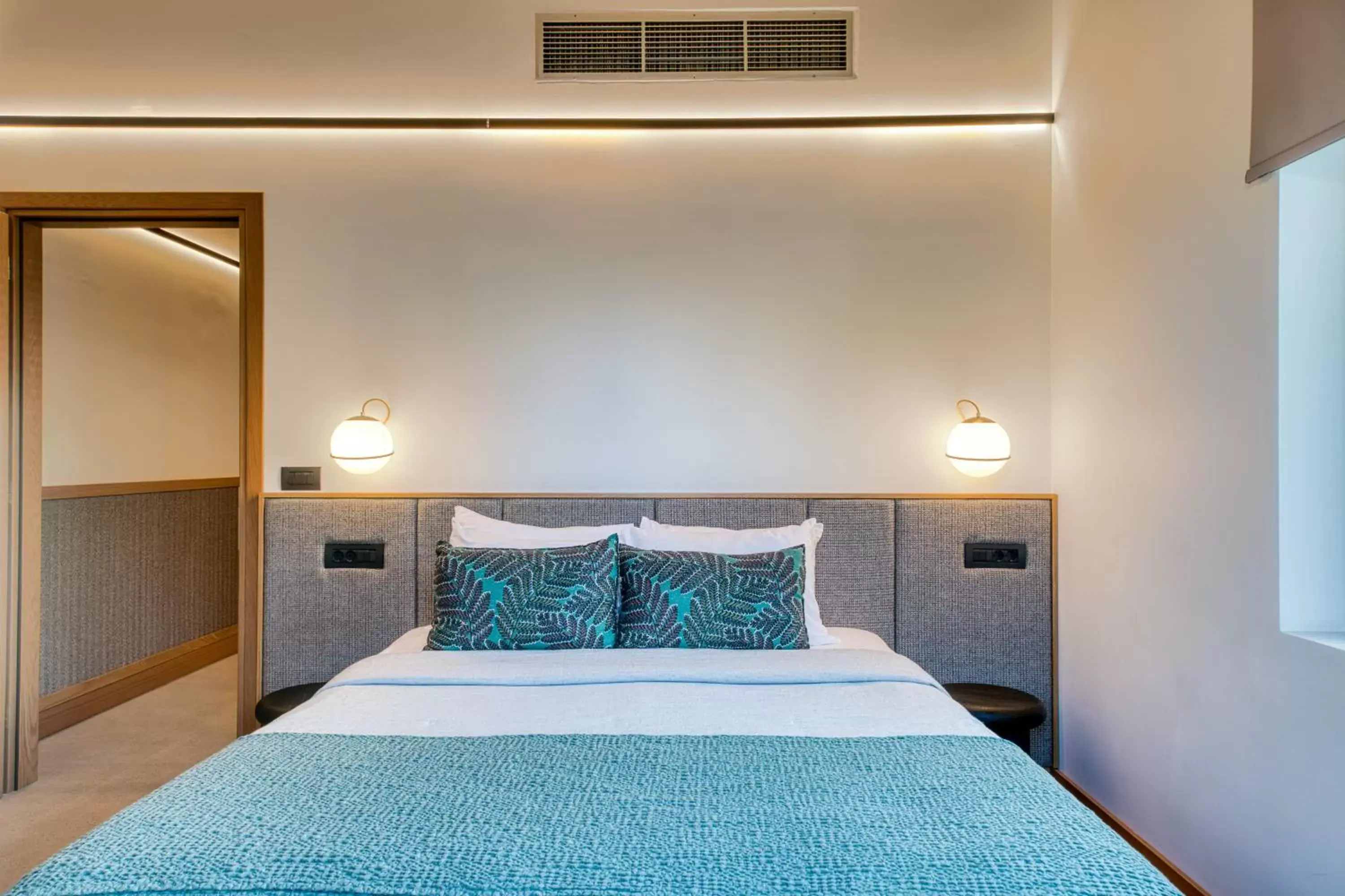 Luxury Suite with Veranda and Pool View in Capital Luxury Suites Luxury Suite with Veranda and Pool View in Capital Luxury Suites