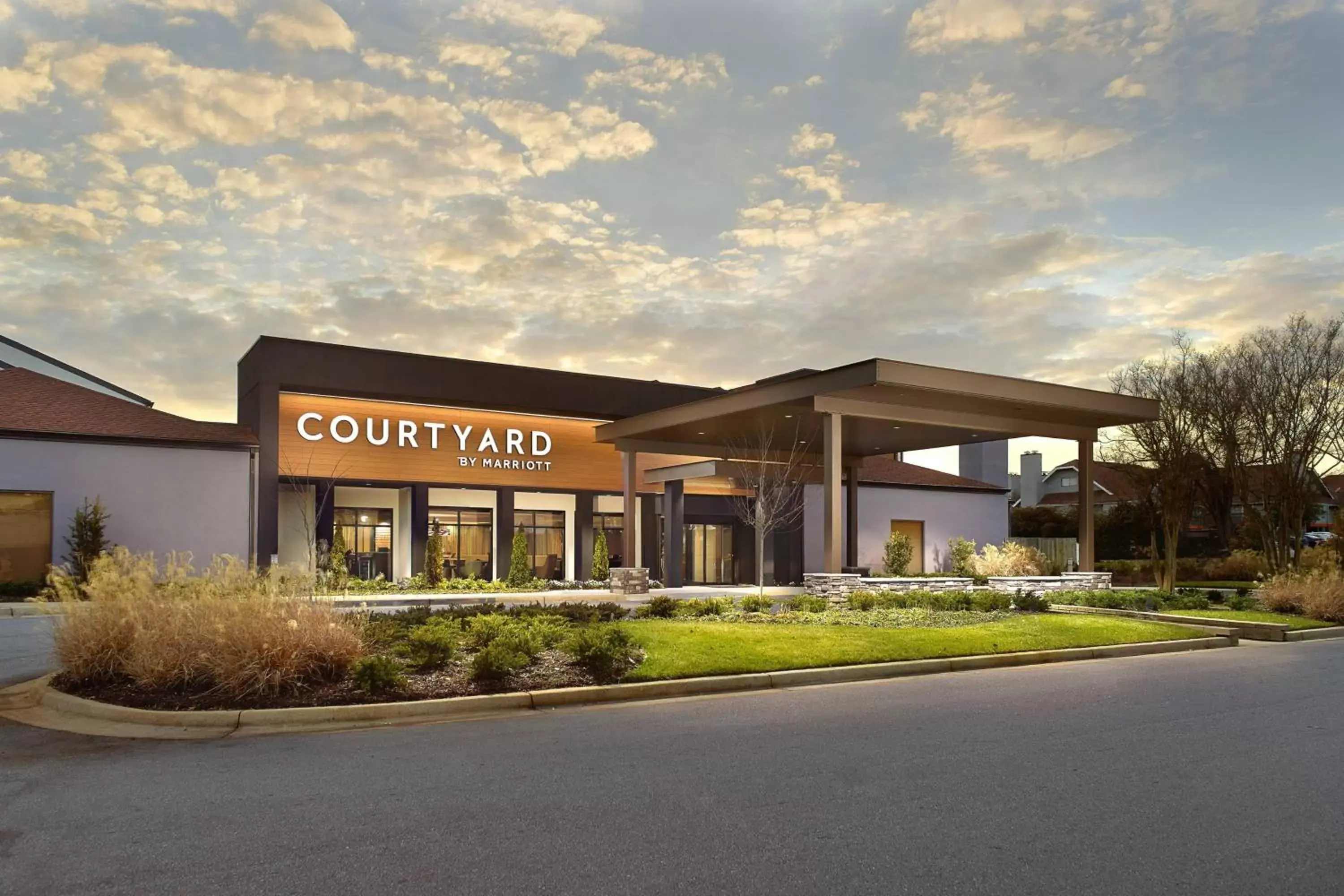 Property Building in Courtyard Greenville Haywood Mall