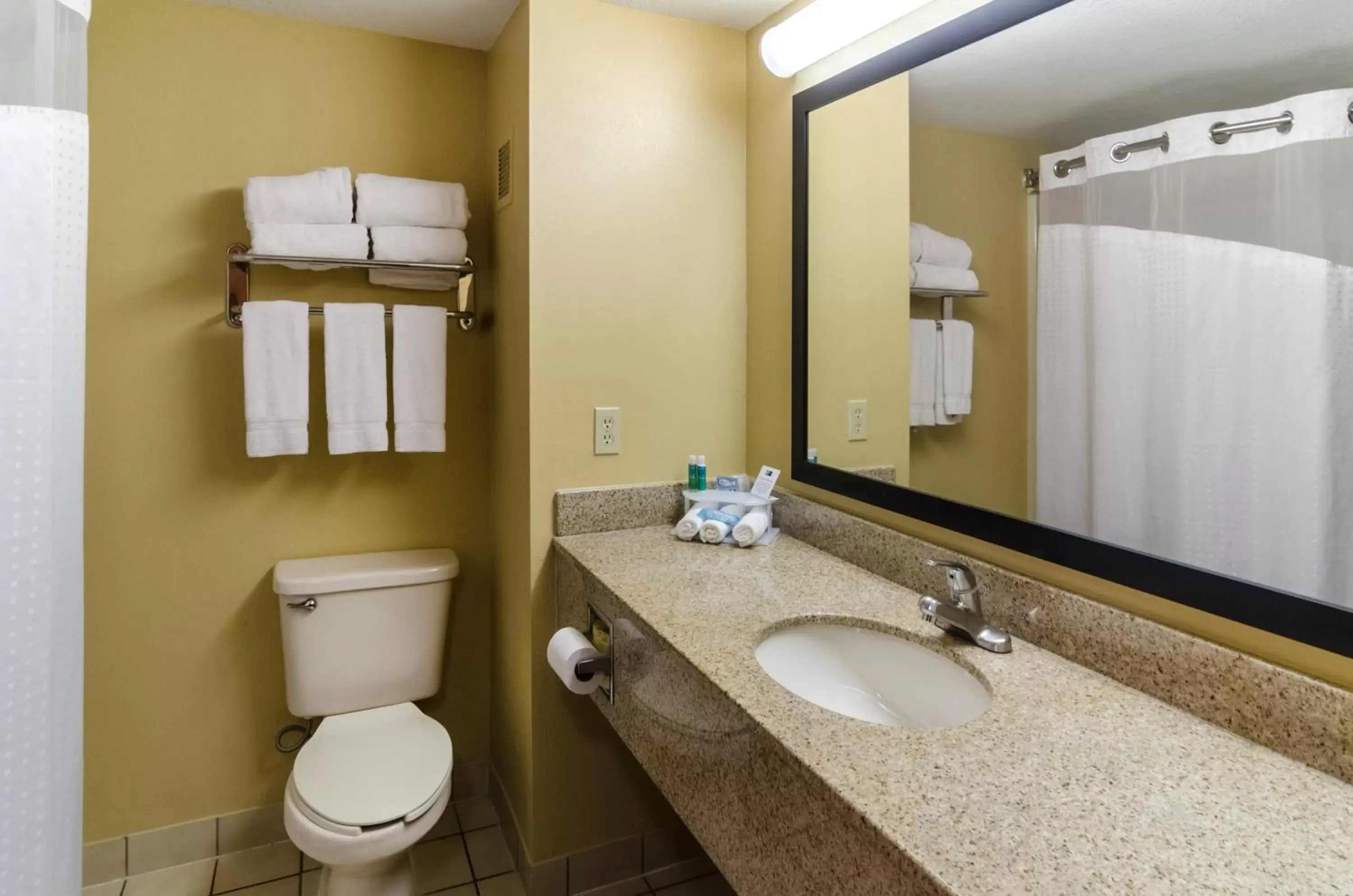 Photo of the whole room, Bathroom in Holiday Inn Express Hotel & Suites Vinita, an IHG Hotel