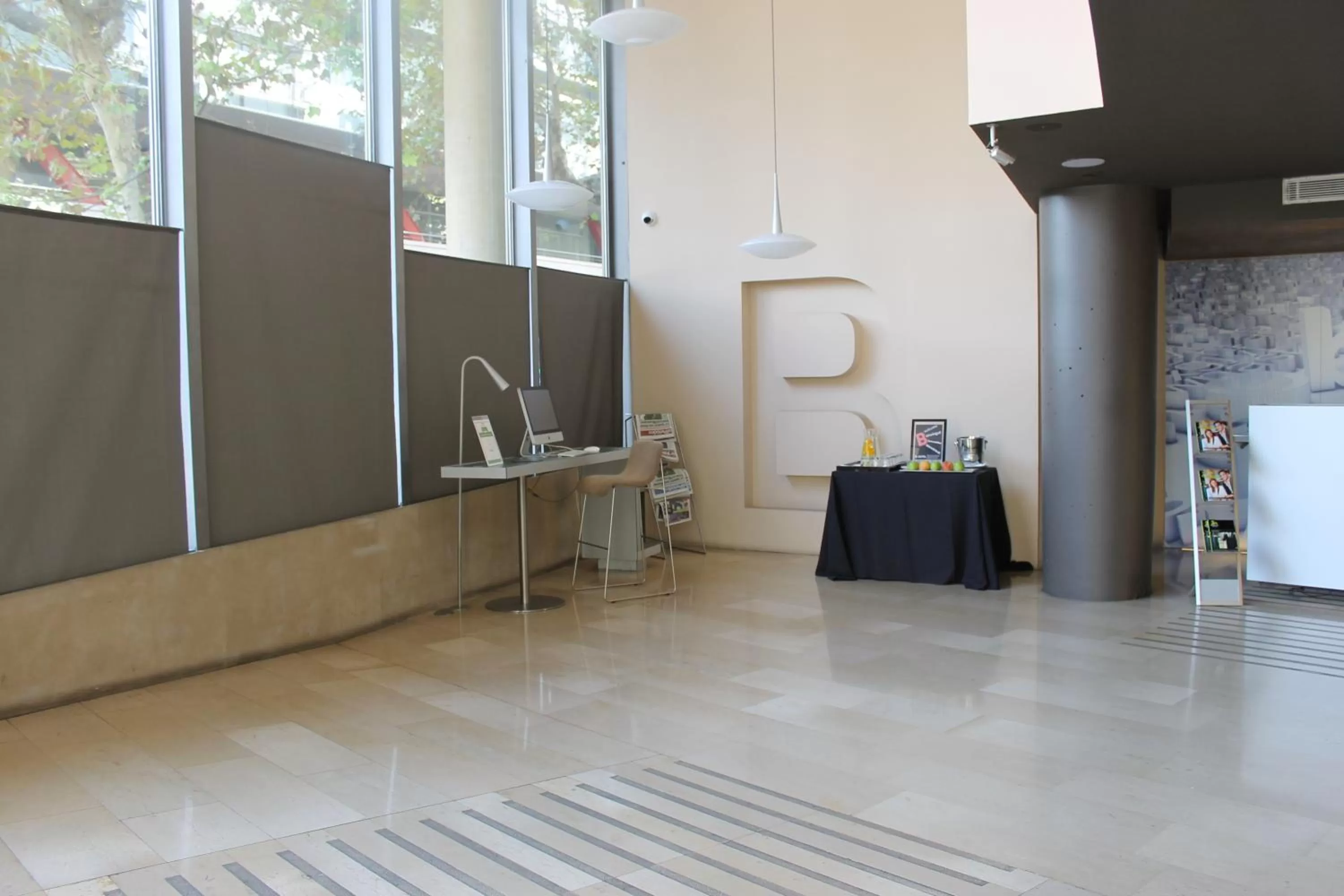 Lobby or reception in B Hotel