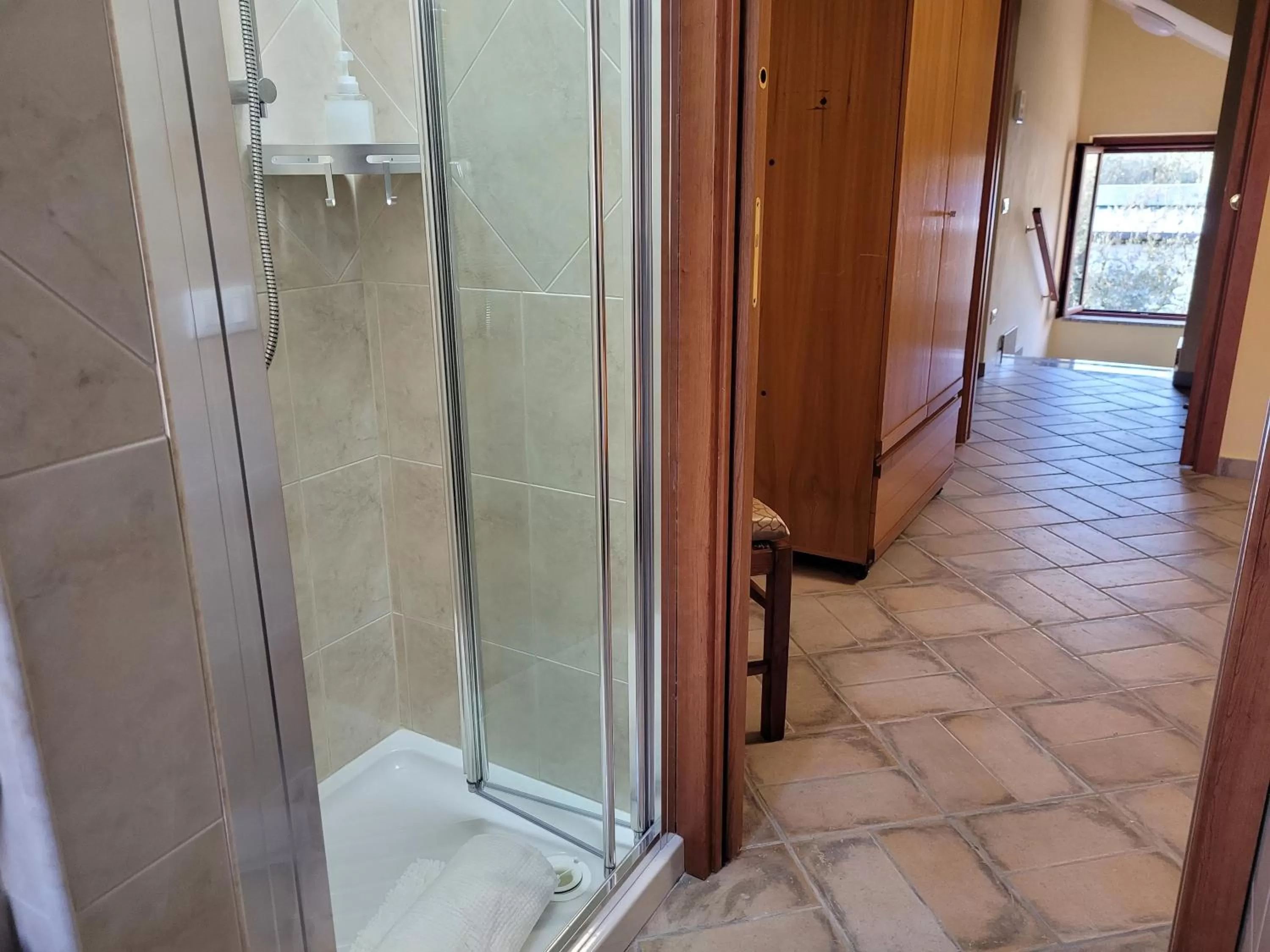 Alloggio turistico Magnifico Alessandro Valle Bernardo 04025 Lenola nei pressi di Fondi LT