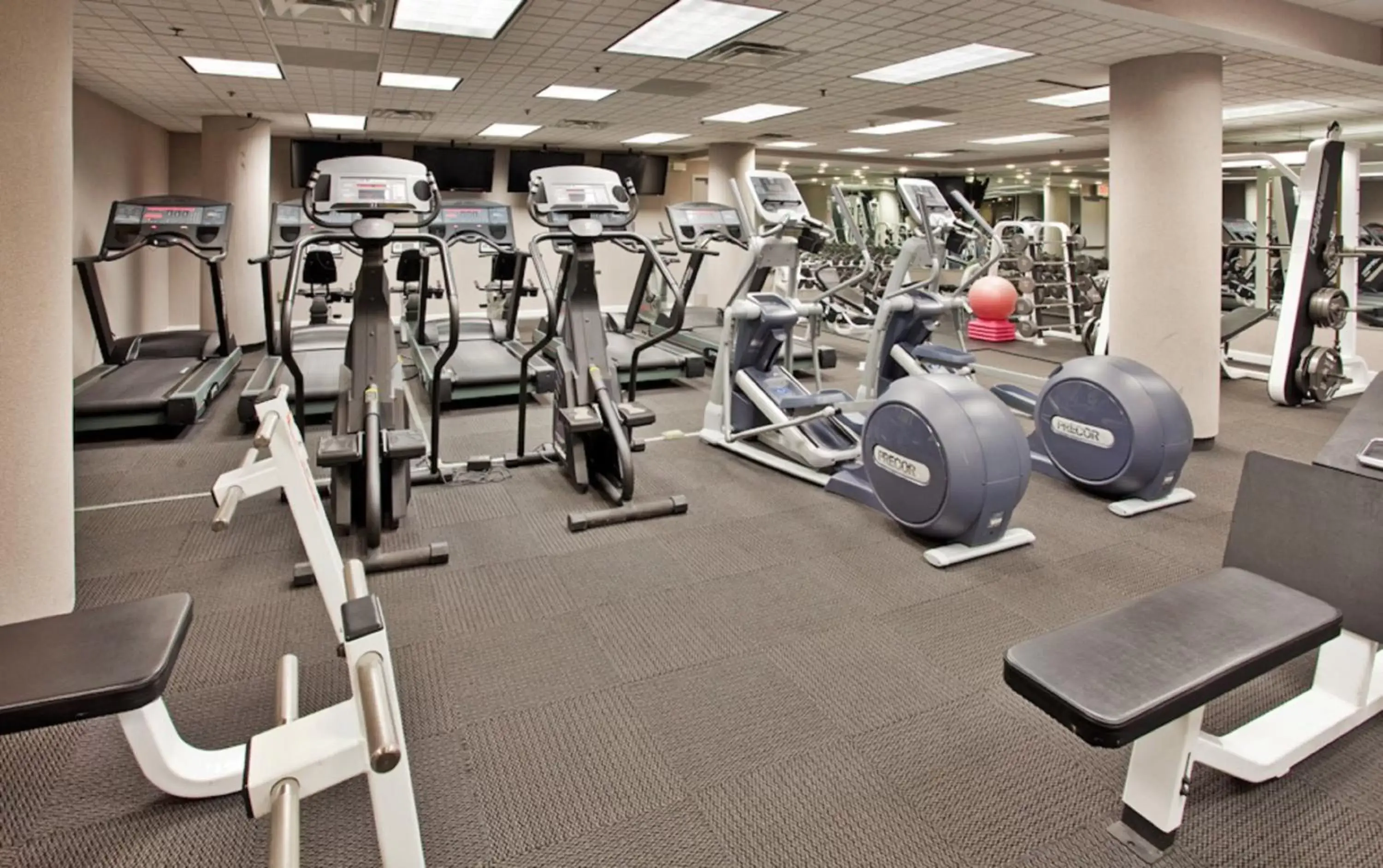 Fitness centre/facilities, Fitness Center/Facilities in Holiday Inn - Executive Center-Columbia Mall, an IHG Hotel