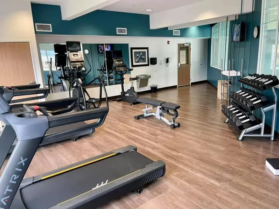 Fitness centre/facilities in Holiday Inn Express Hotel & Suites North Sequim by IHG Fitness centre/facilities in Holiday Inn Express Hotel & Suites North Sequim by IHG