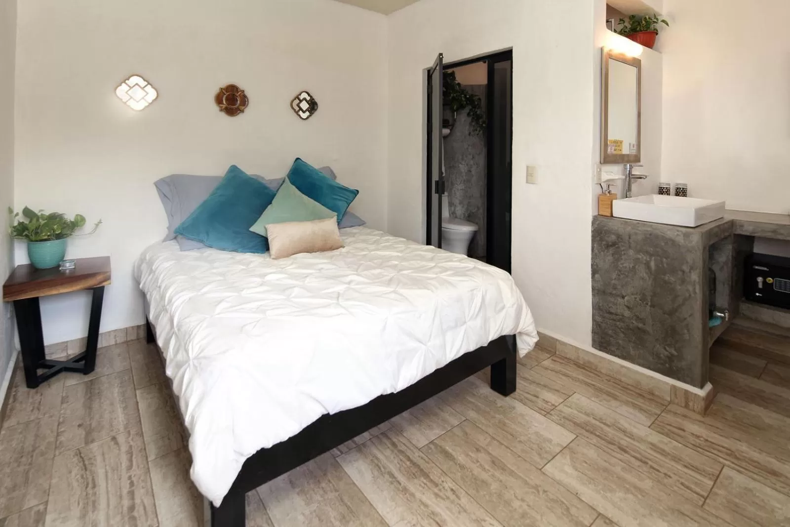 Bed in Hotel Vista Oceana Sayulita