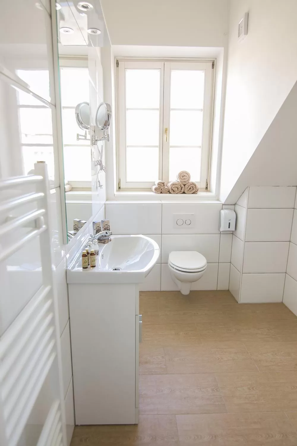 Shower in Hotel Vila Katrca