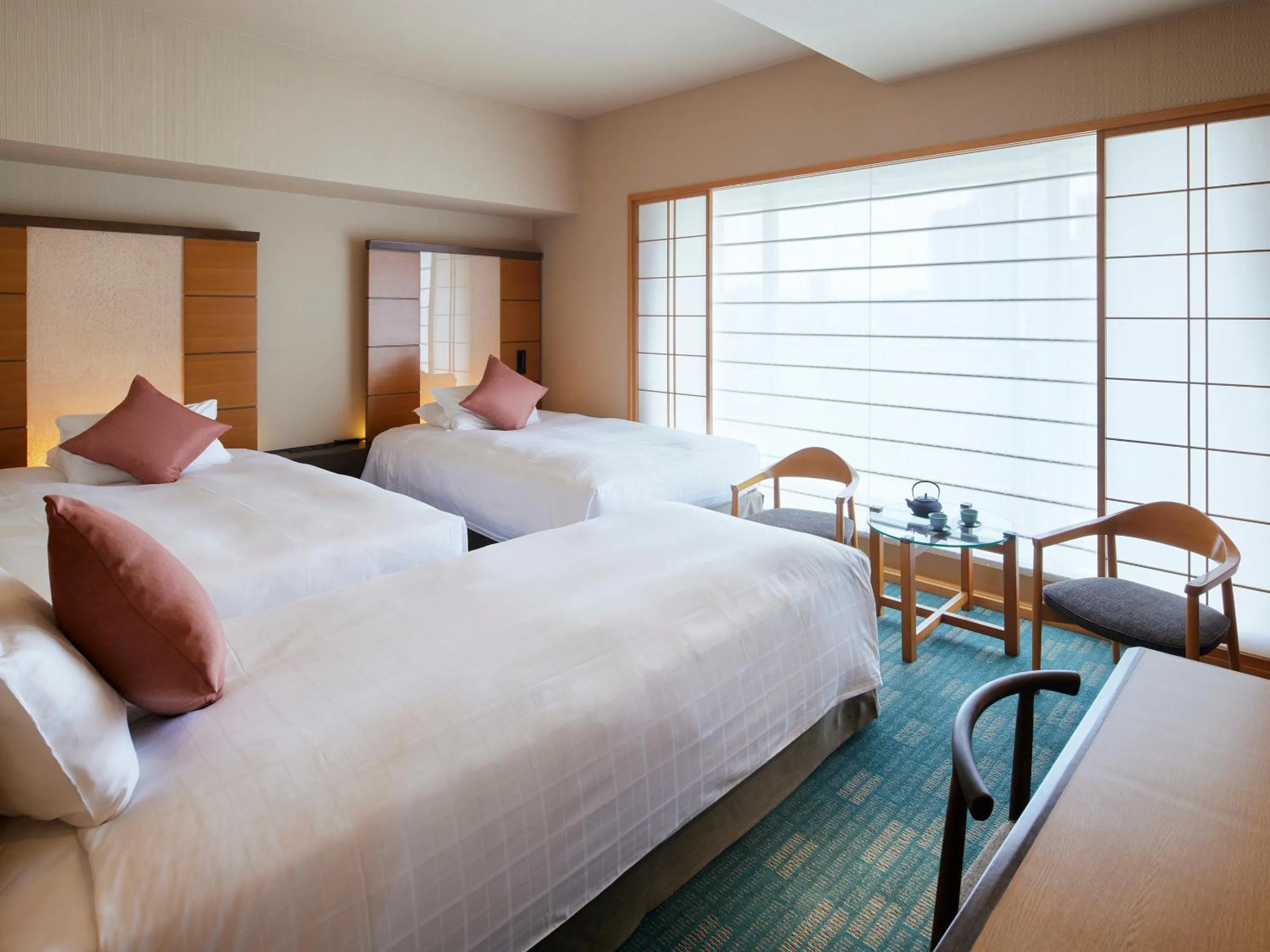 Photo of the whole room, Bed in Hotel Niwa Tokyo