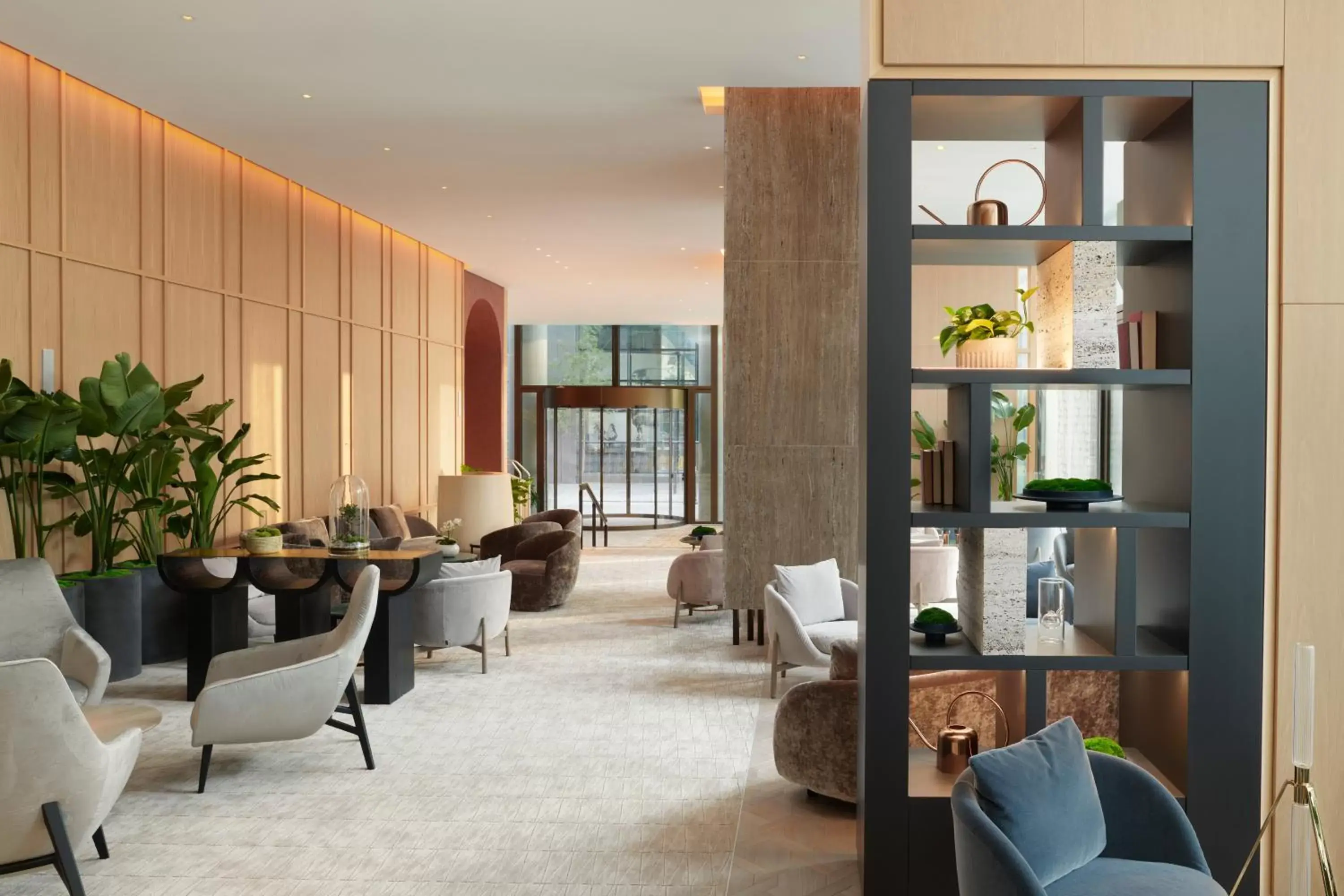 Lounge or bar in Pan Pacific London Lounge or bar in Pan Pacific London