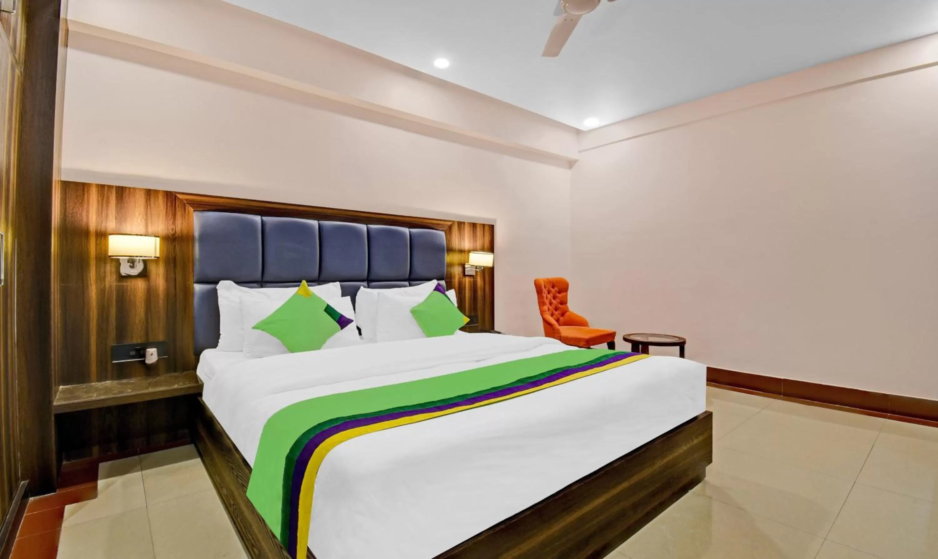 Bedroom, Bed in Treebo Trend The Pearl Bliss