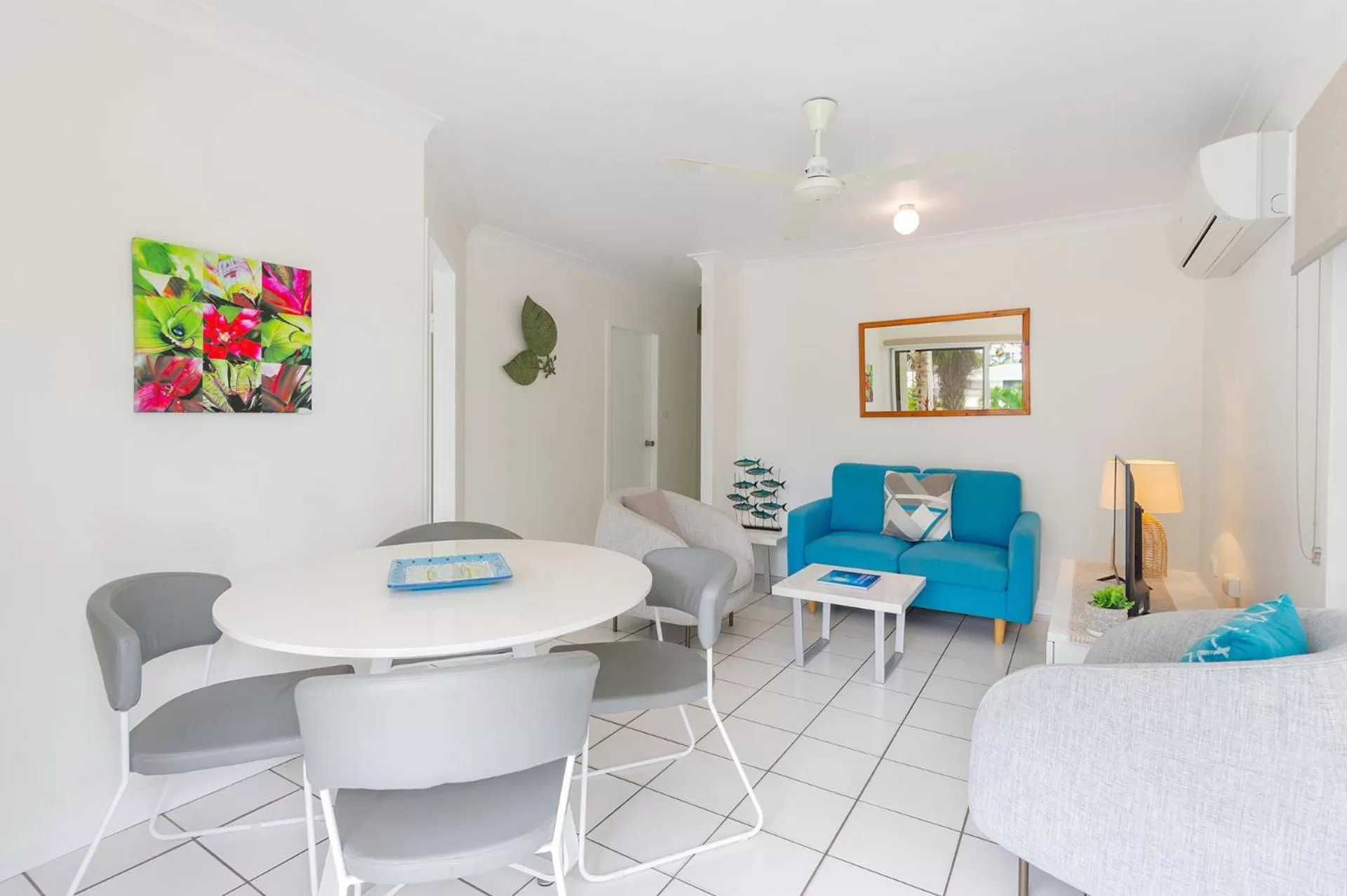 Living room in Garrick House