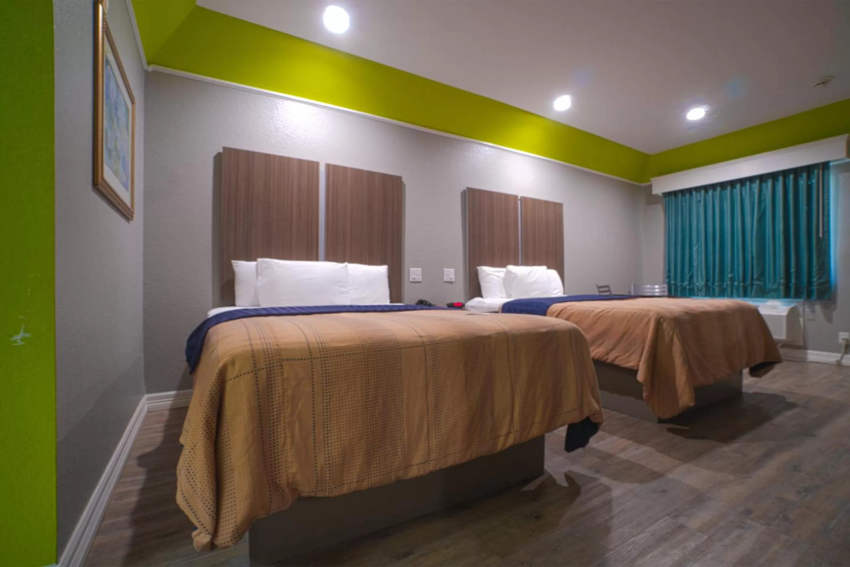 Bedroom, Bed in Hotel Bliss Kemah