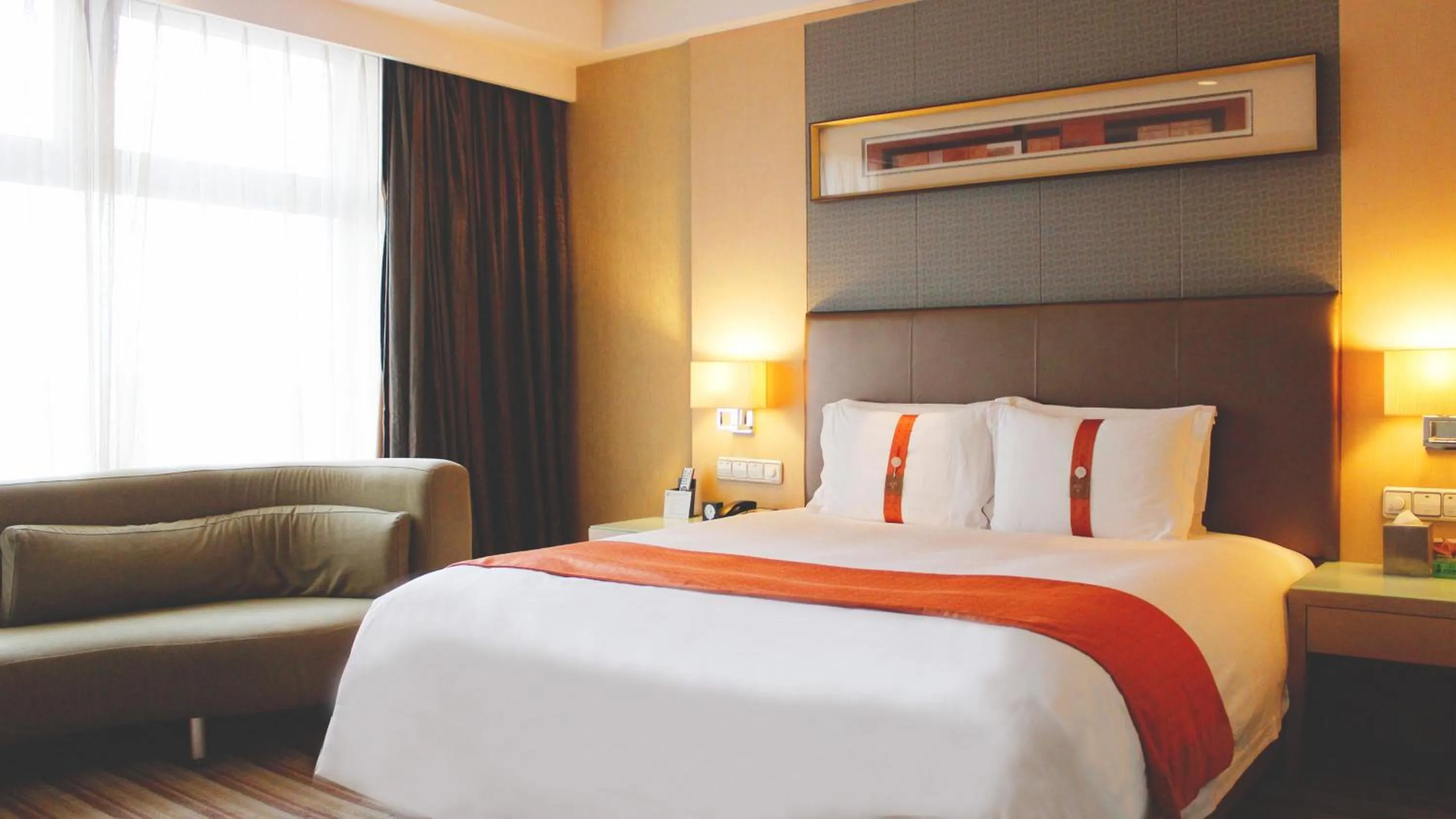 Photo of the whole room in Qingdao Parkview Holiday Hotel