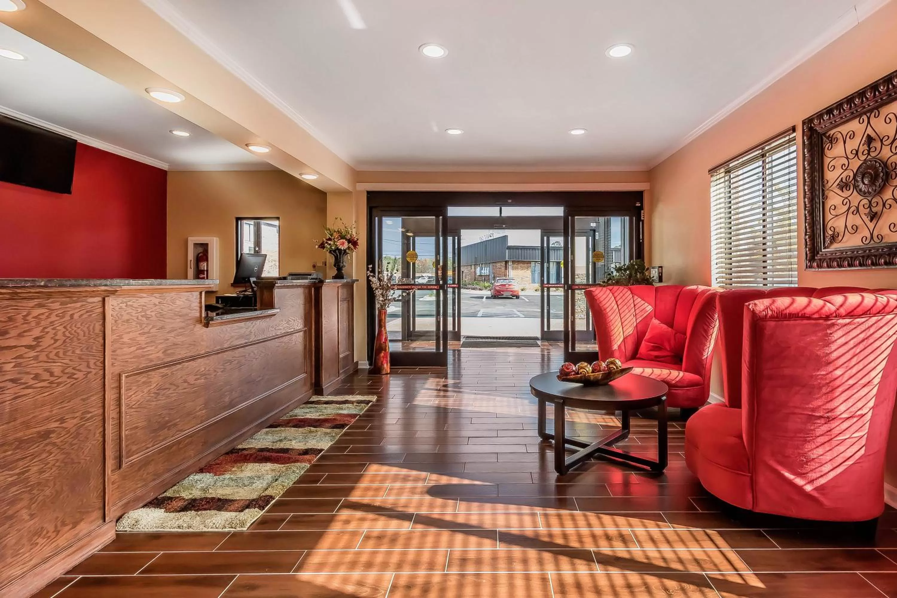 Lobby or reception in Econo Lodge Boaz