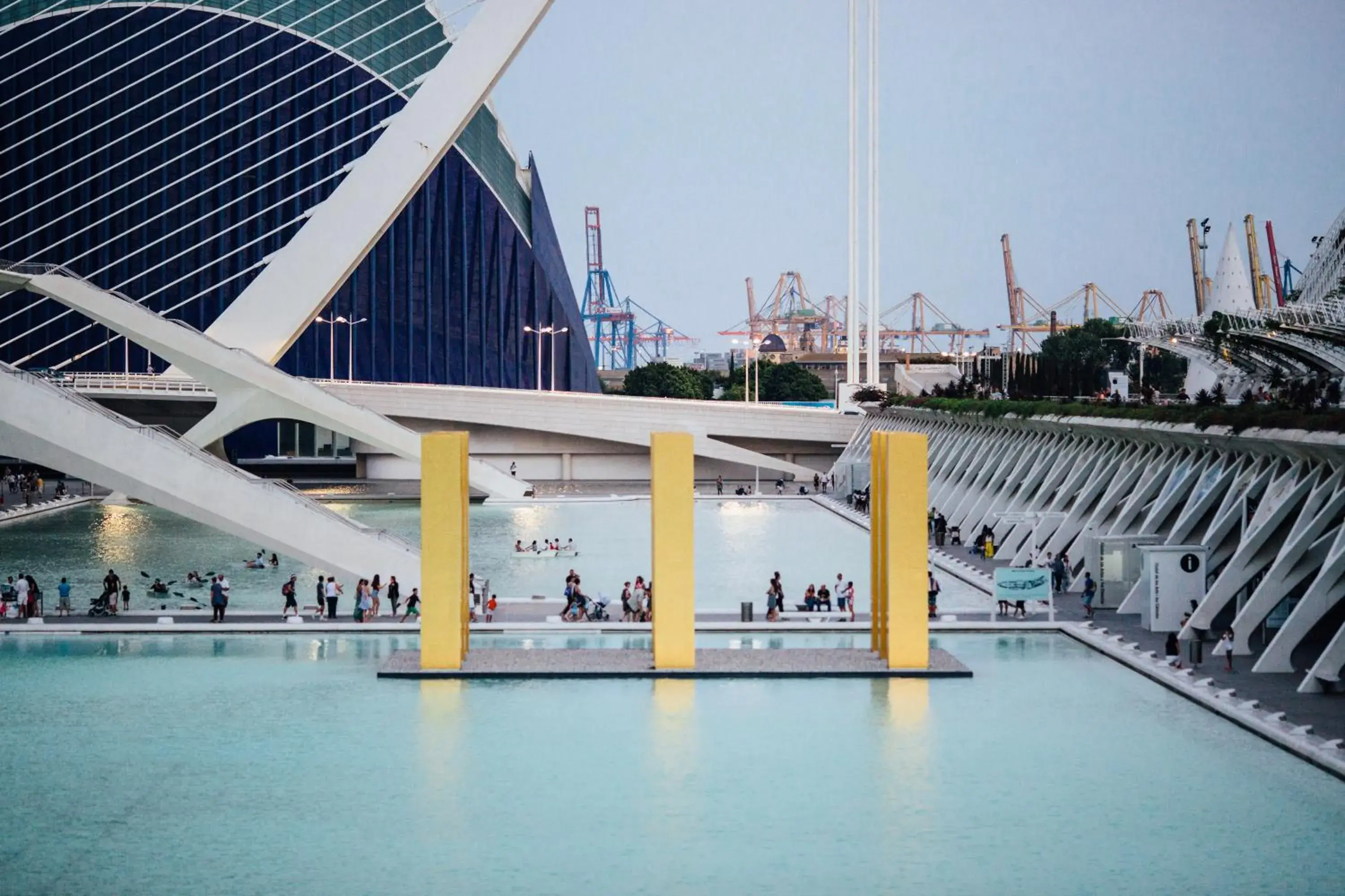 Nearby landmark, Property Logo/Sign in Valenciaflats Ciudad de las Ciencias