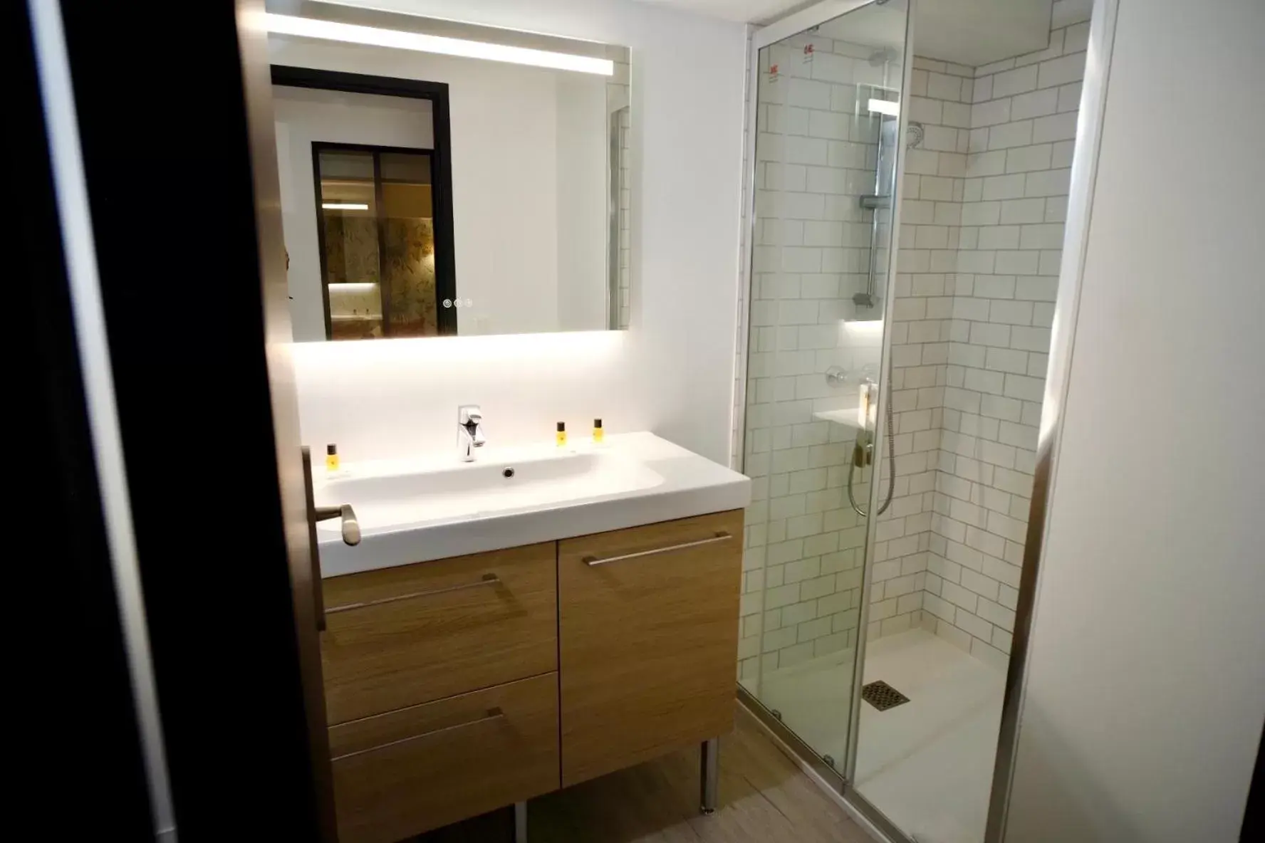Bathroom in City Affaire : Hotel de Ville