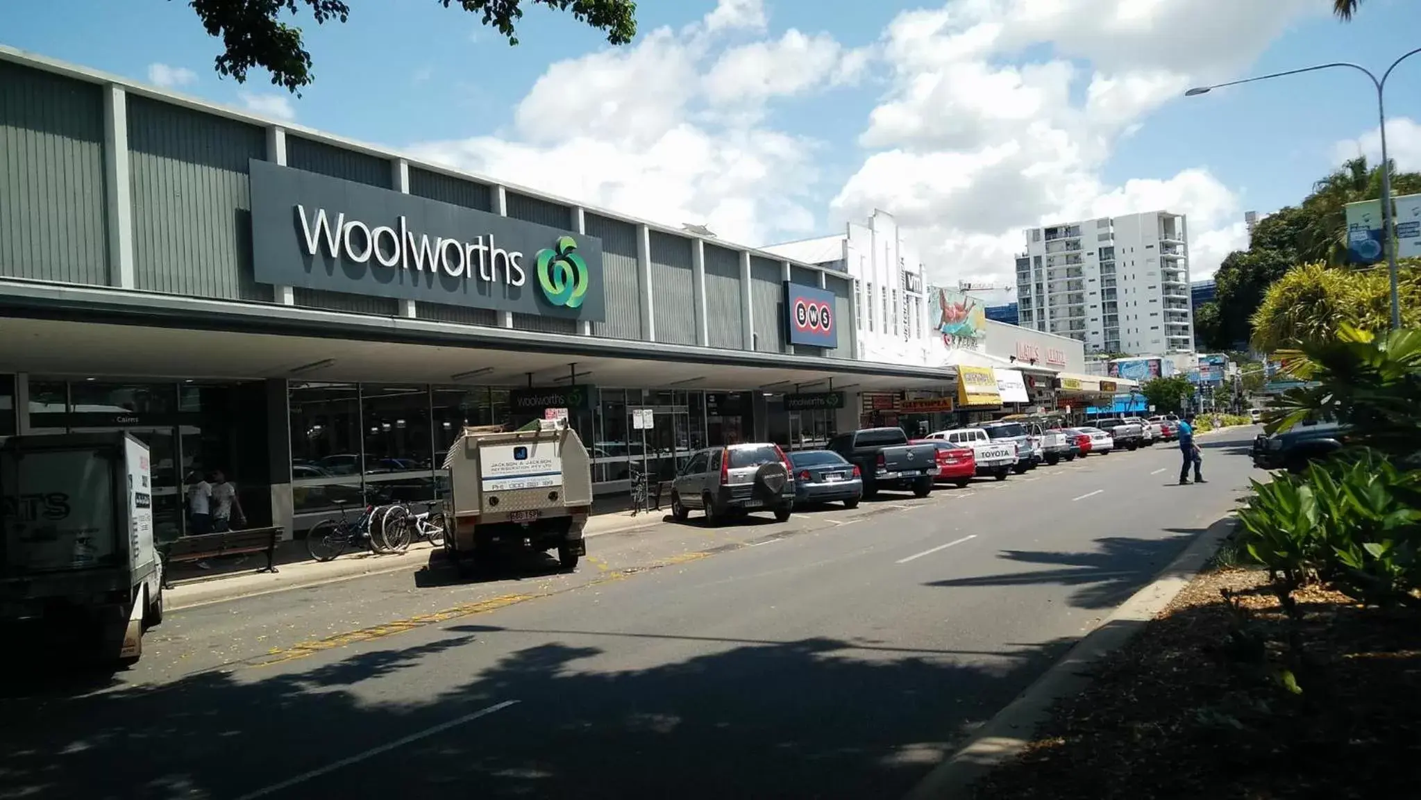 Supermarket/grocery shop in Hides Hotel