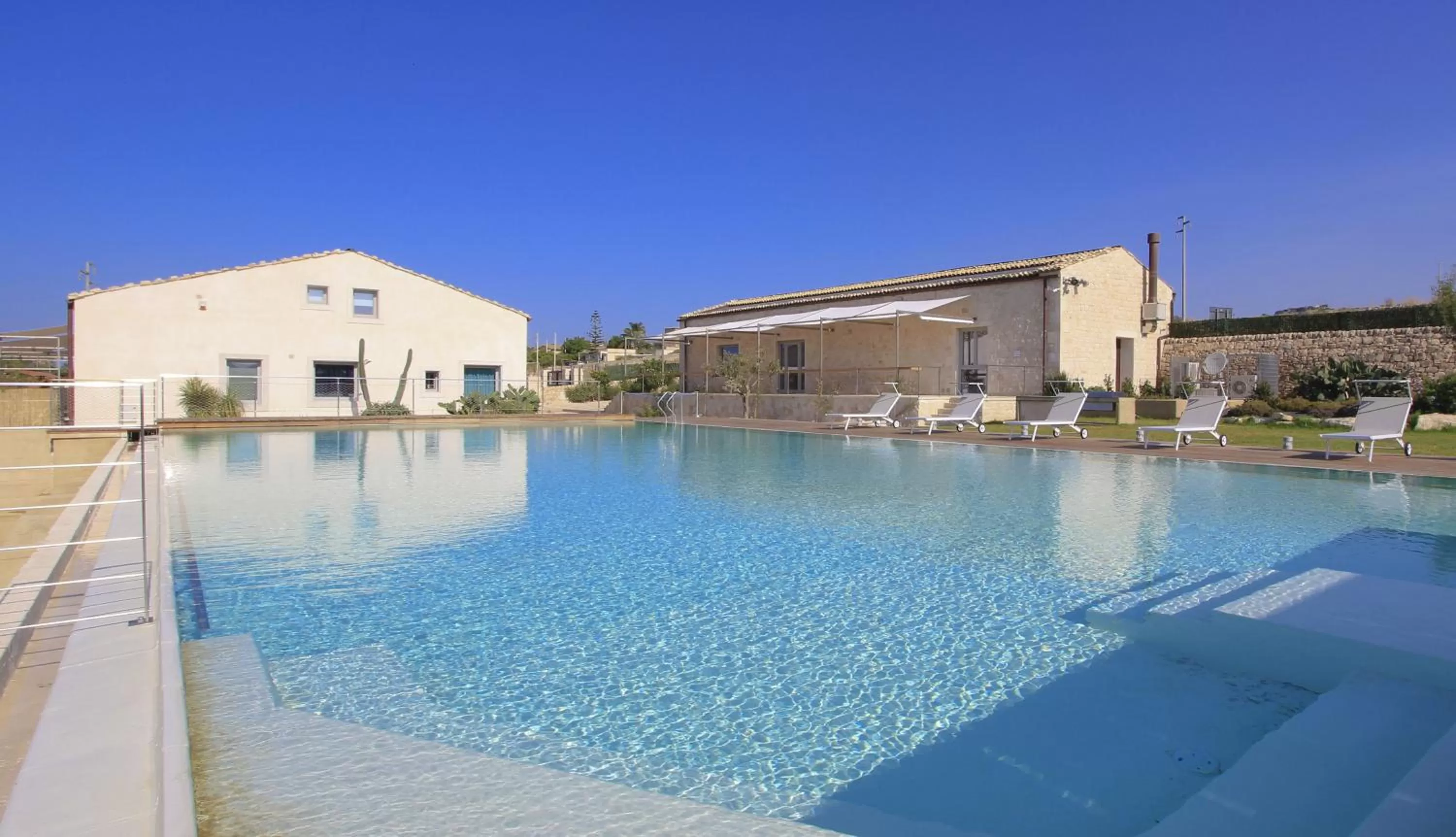 Pool view, Swimming Pool in Petrantica Resort