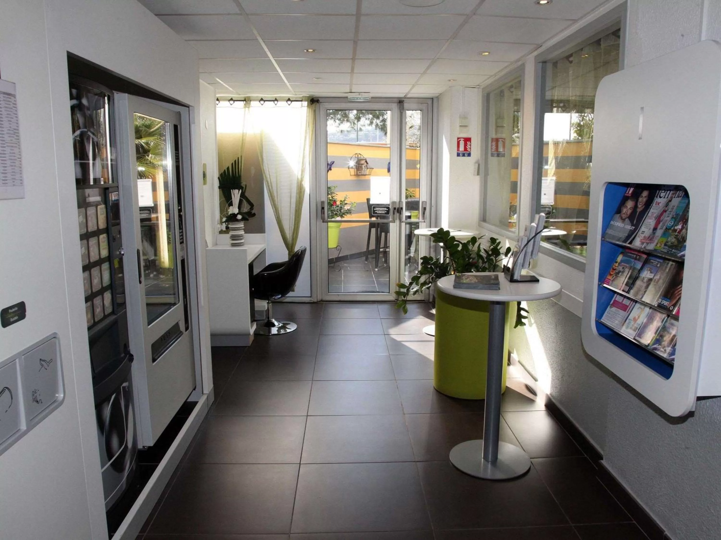 Lounge or bar in Hotel Ibis Budget Nice Palais Nikaia