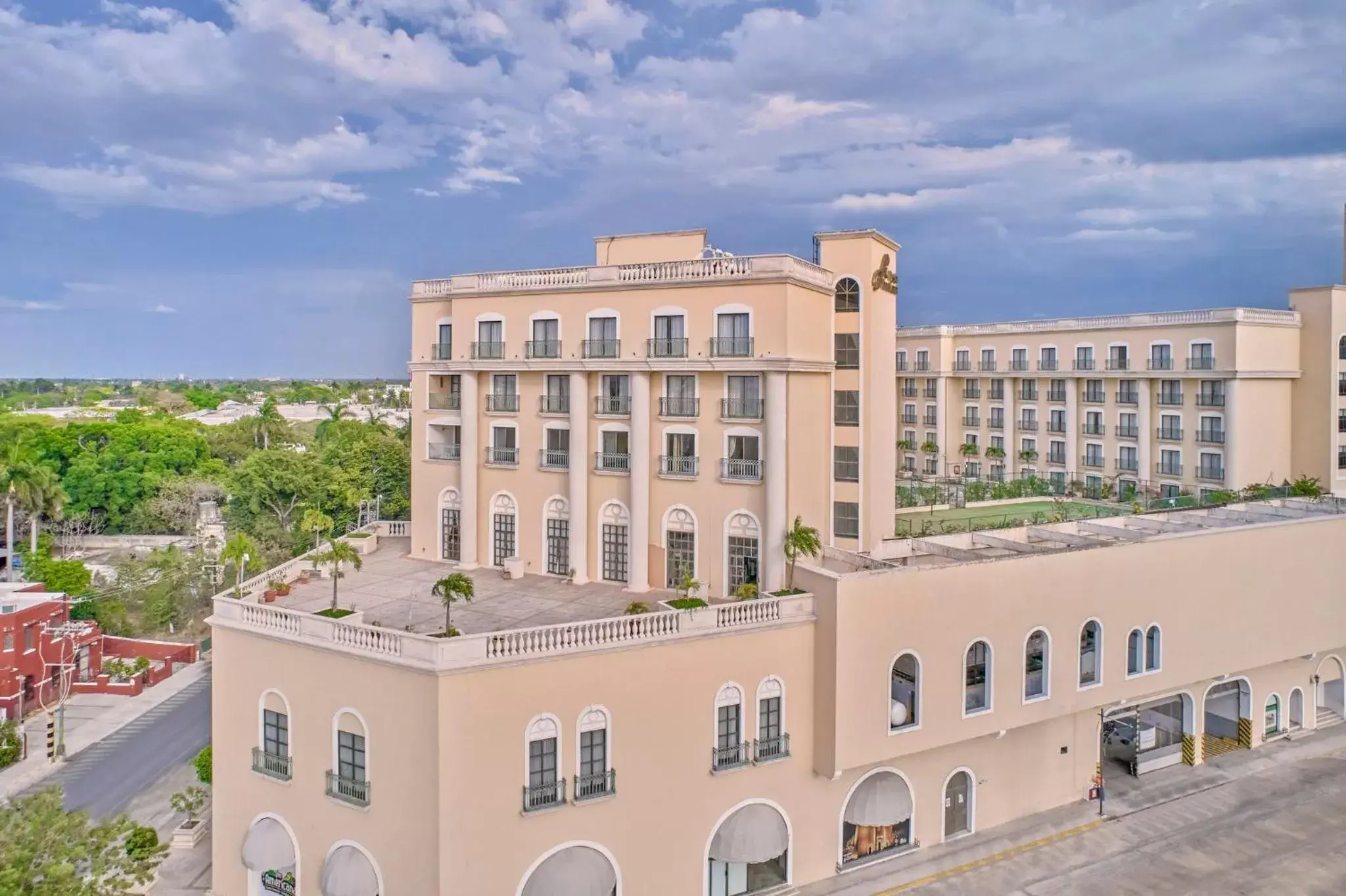 Property Building in Fiesta Americana Merida