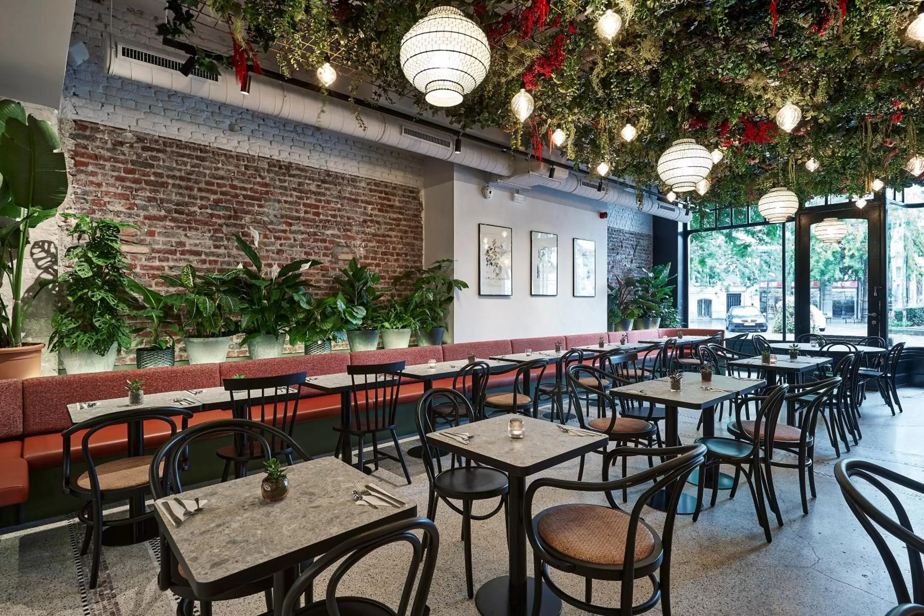 Breakfast, Restaurant/Places to Eat in Urban Yard Hotel