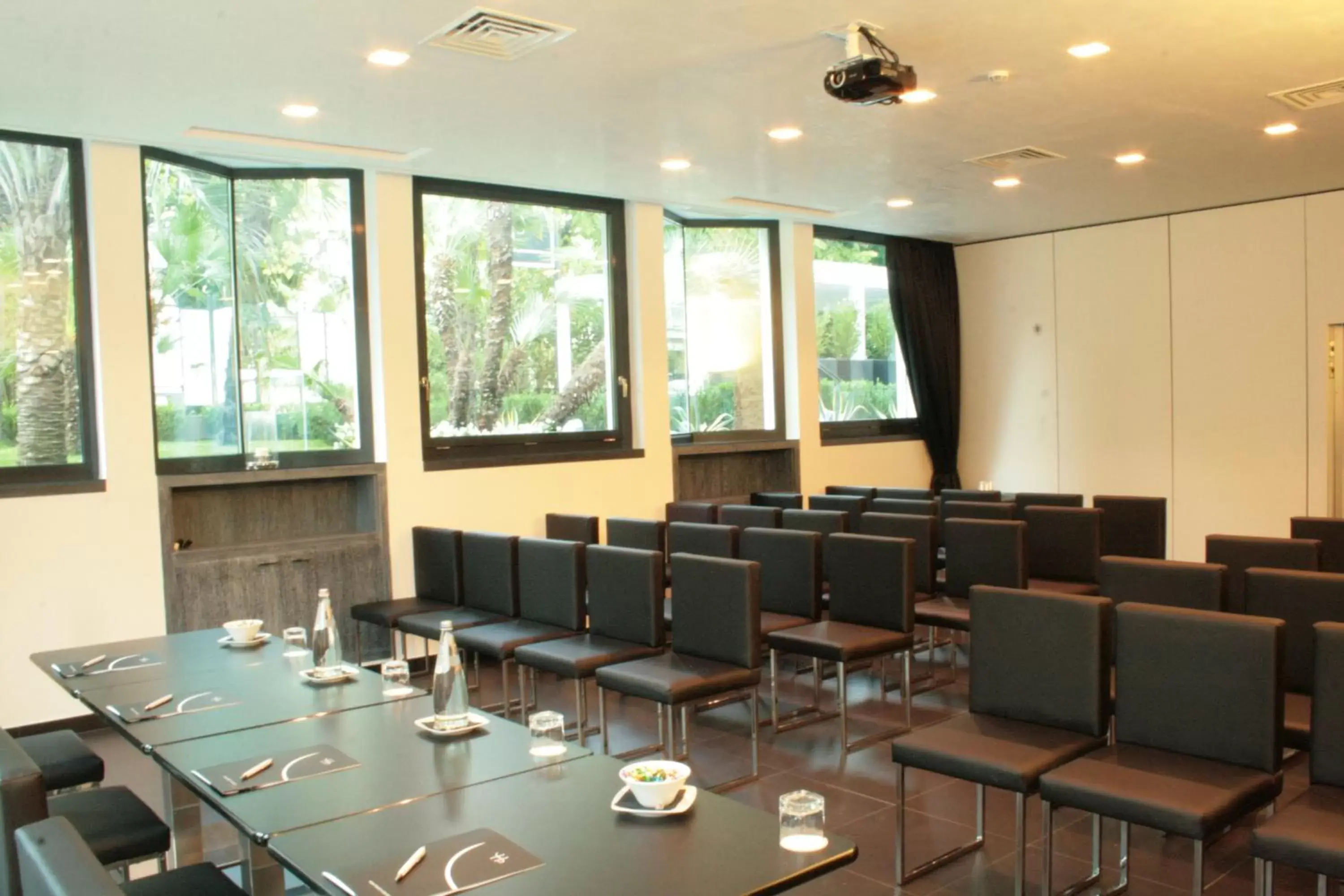 Business facilities in LHP Hotel Montecatini Palace & SPA