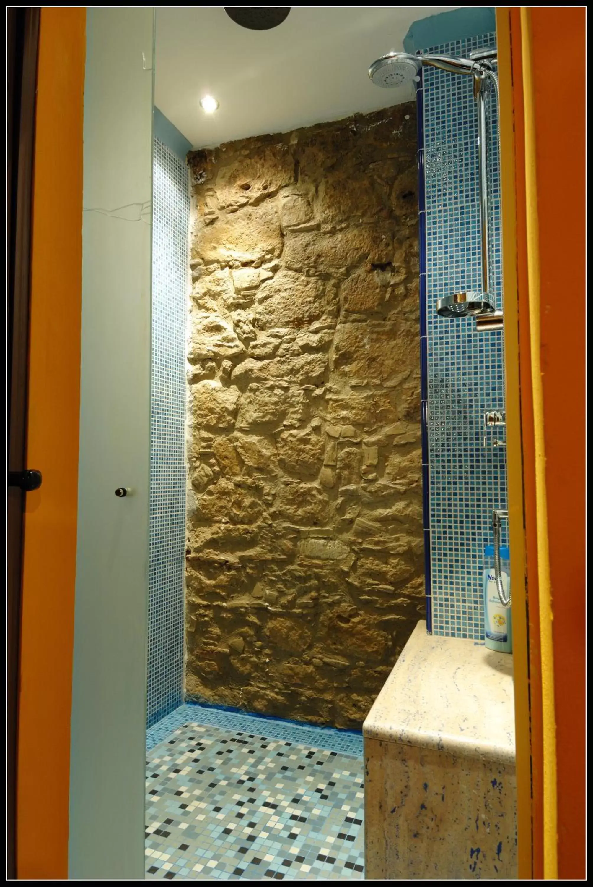 Shower, Bathroom in Kimera