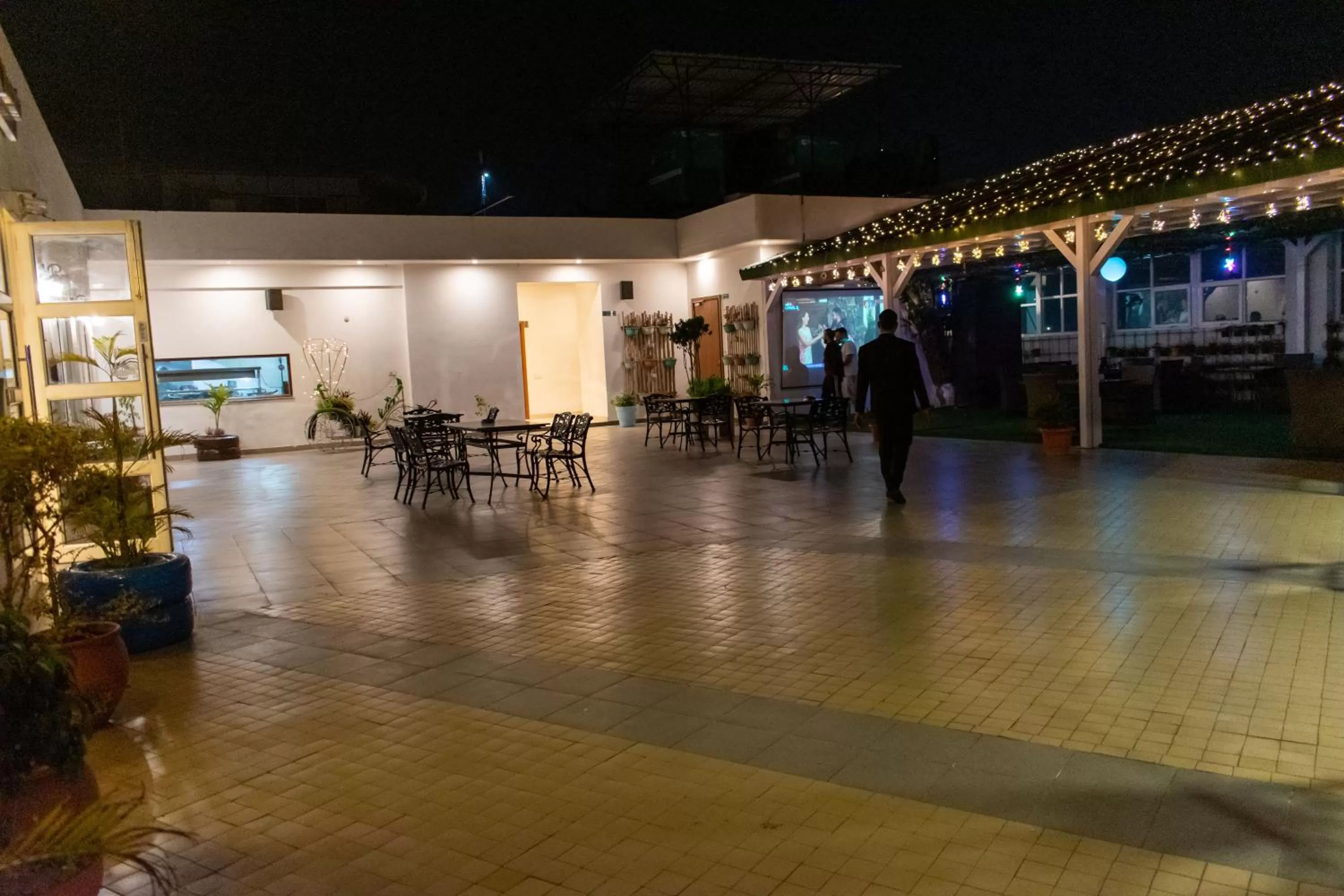 Garden in Grand Hotel Nawanshahr