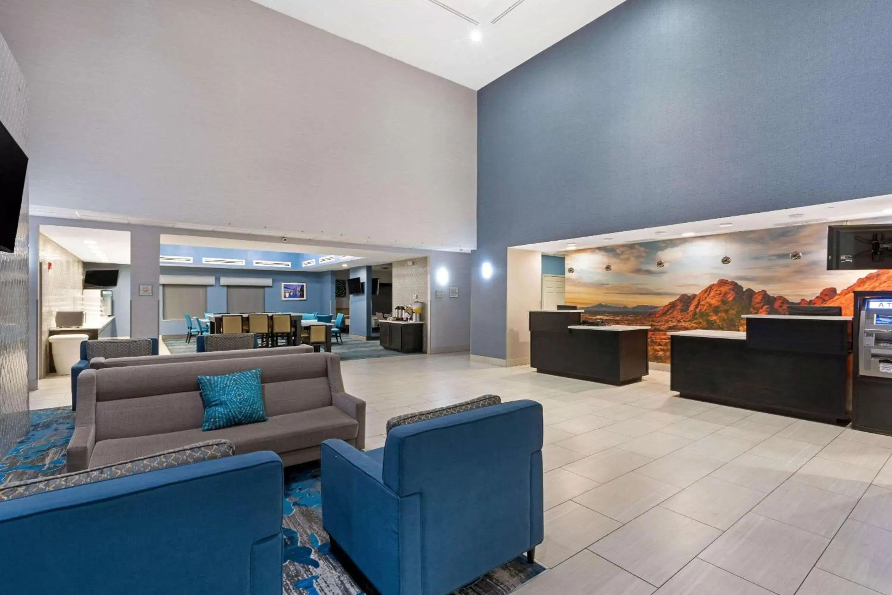 Lobby or reception, Lobby/Reception in La Quinta by Wyndham Phoenix I-10 West