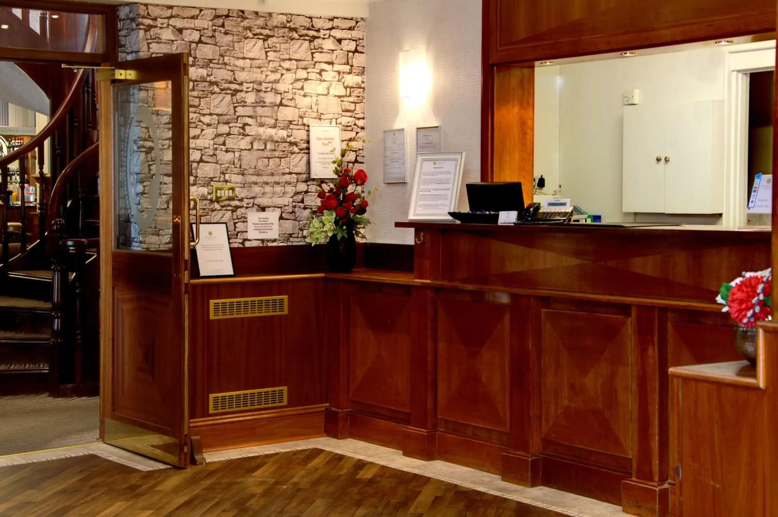 Lobby or reception in Best Western Ipswich Hotel