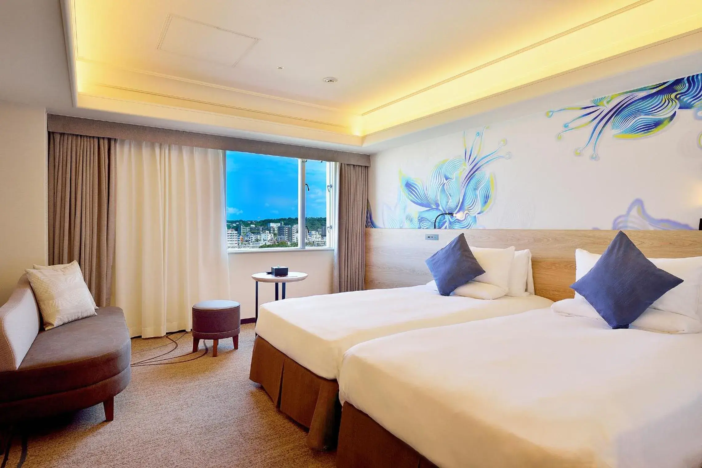 Photo of the whole room in Novotel Okinawa Naha