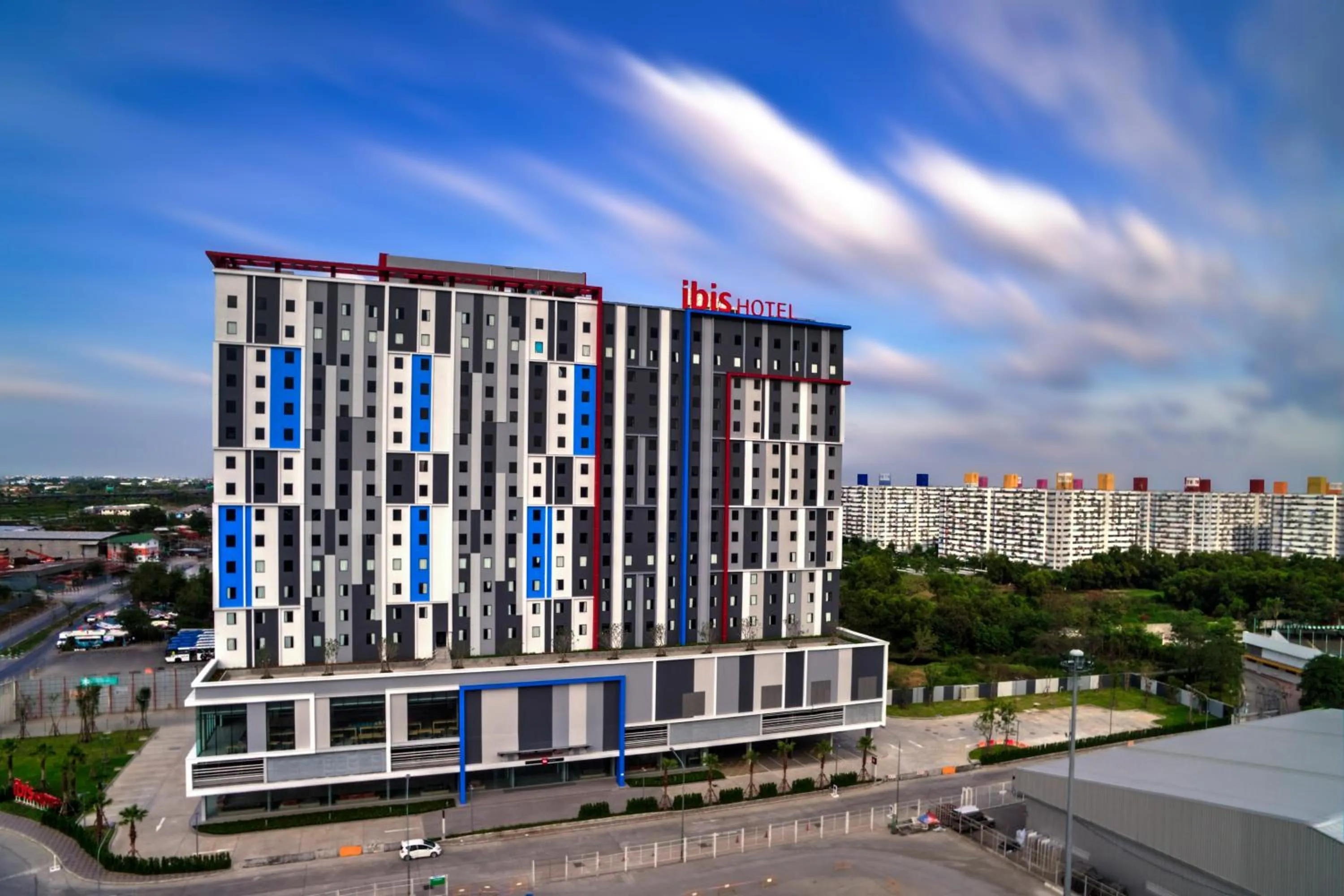 Property building in ibis Bangkok IMPACT