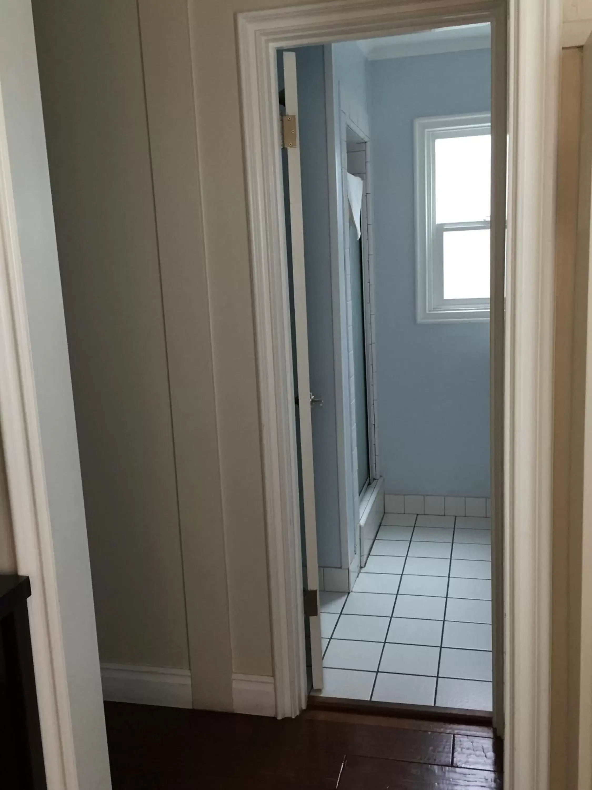 Bathroom in Beach Bungalow Inn and Suites