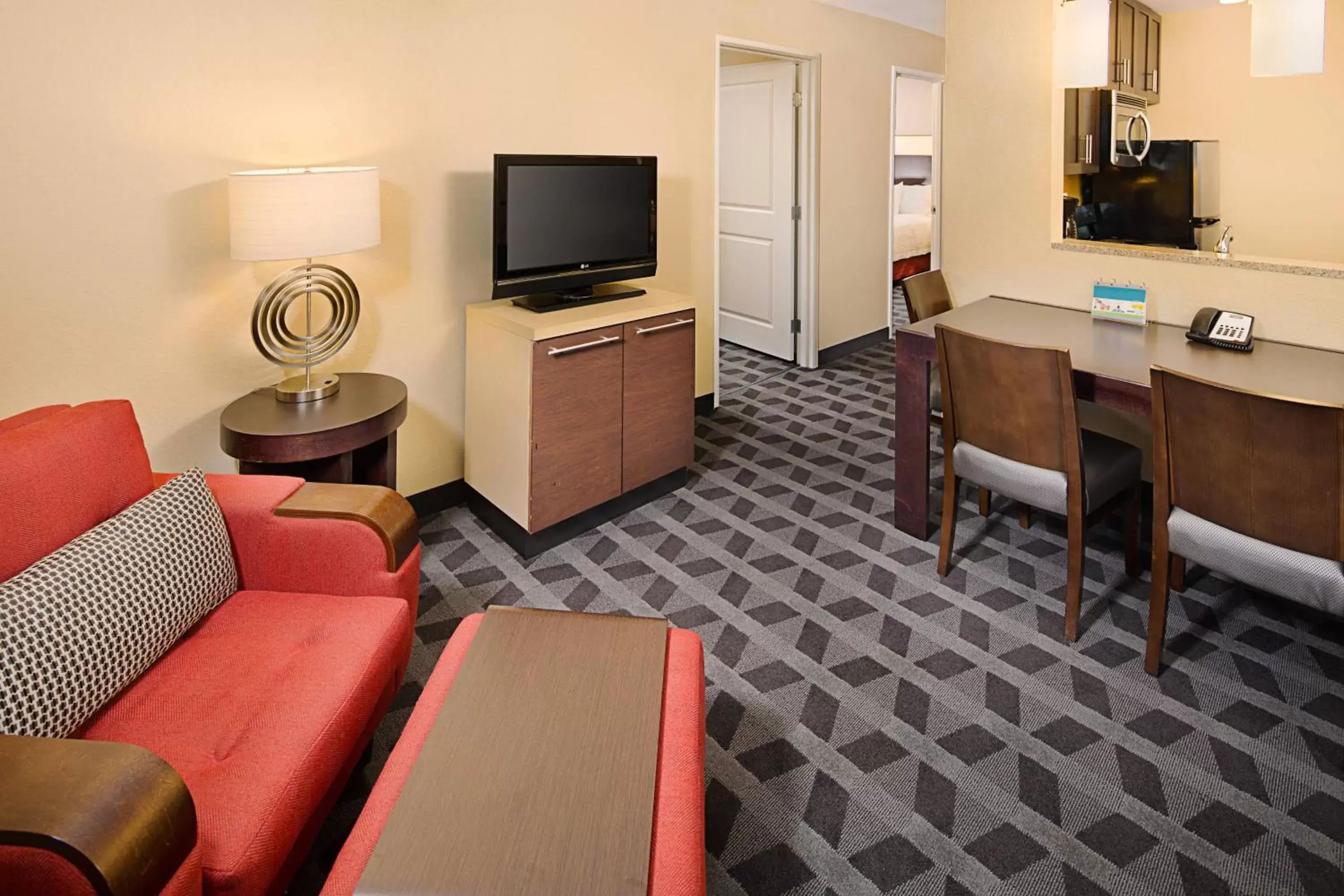 Bedroom, Seating Area in TownePlace Suites by Marriott Fayetteville N / Springdale