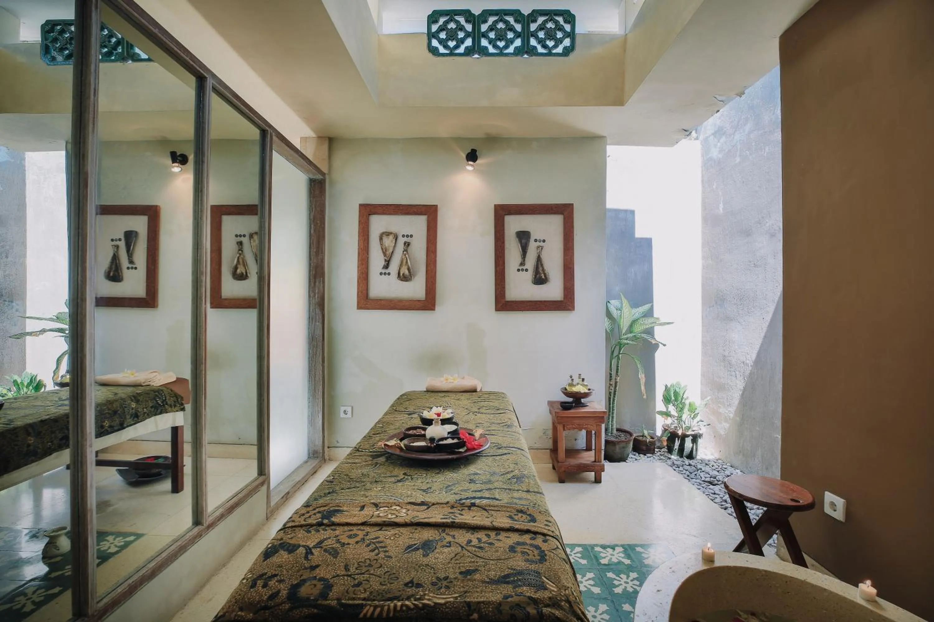 Massage in Visakha Sanur by Puri Signatures