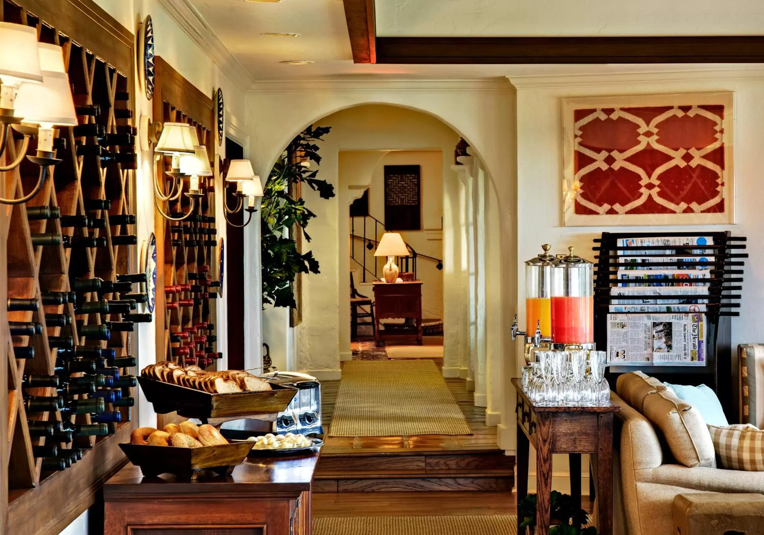 Seating area in La Playa Hotel