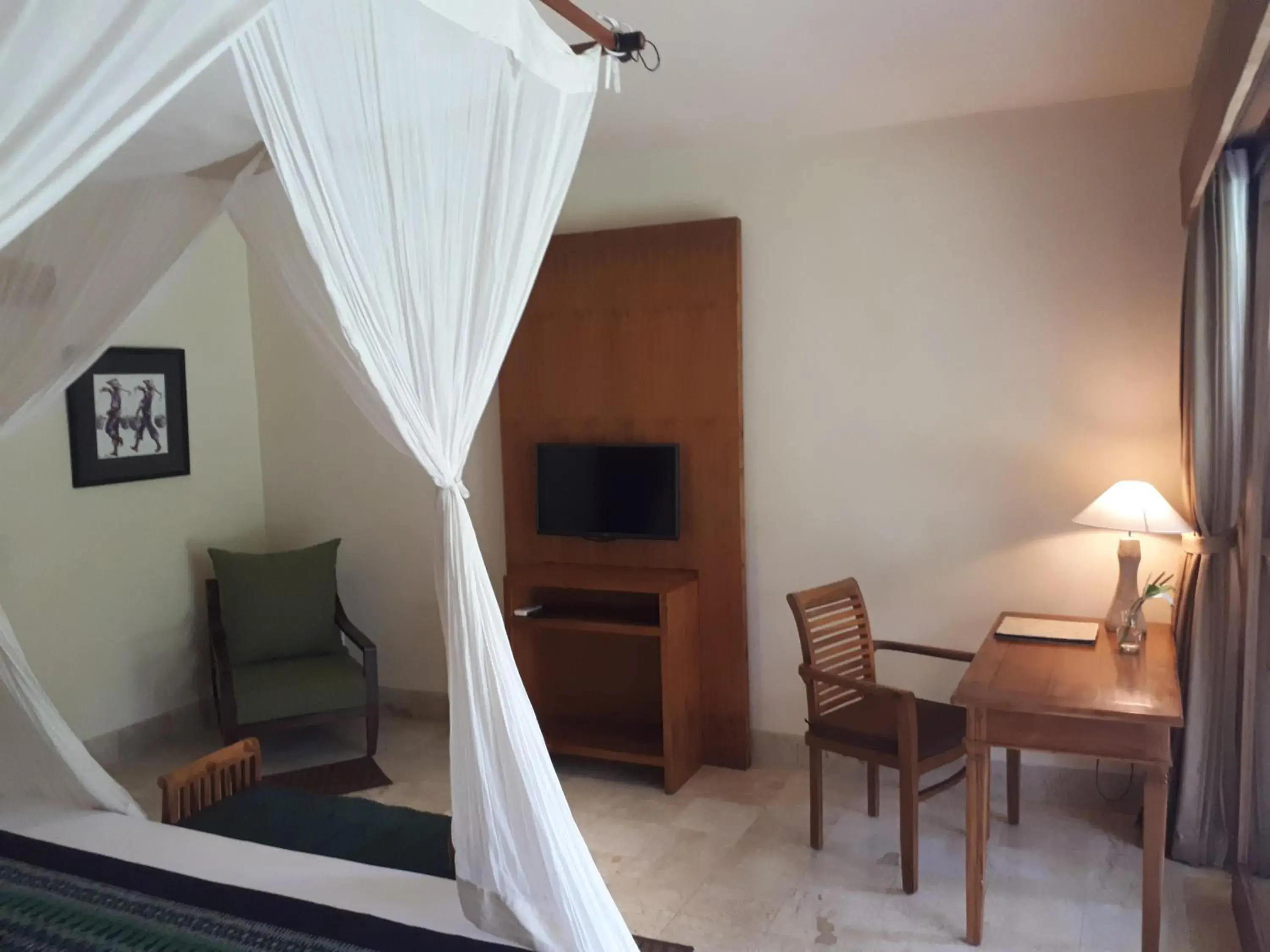 Communal lounge/ TV room, Seating Area in Sapodilla Ubud