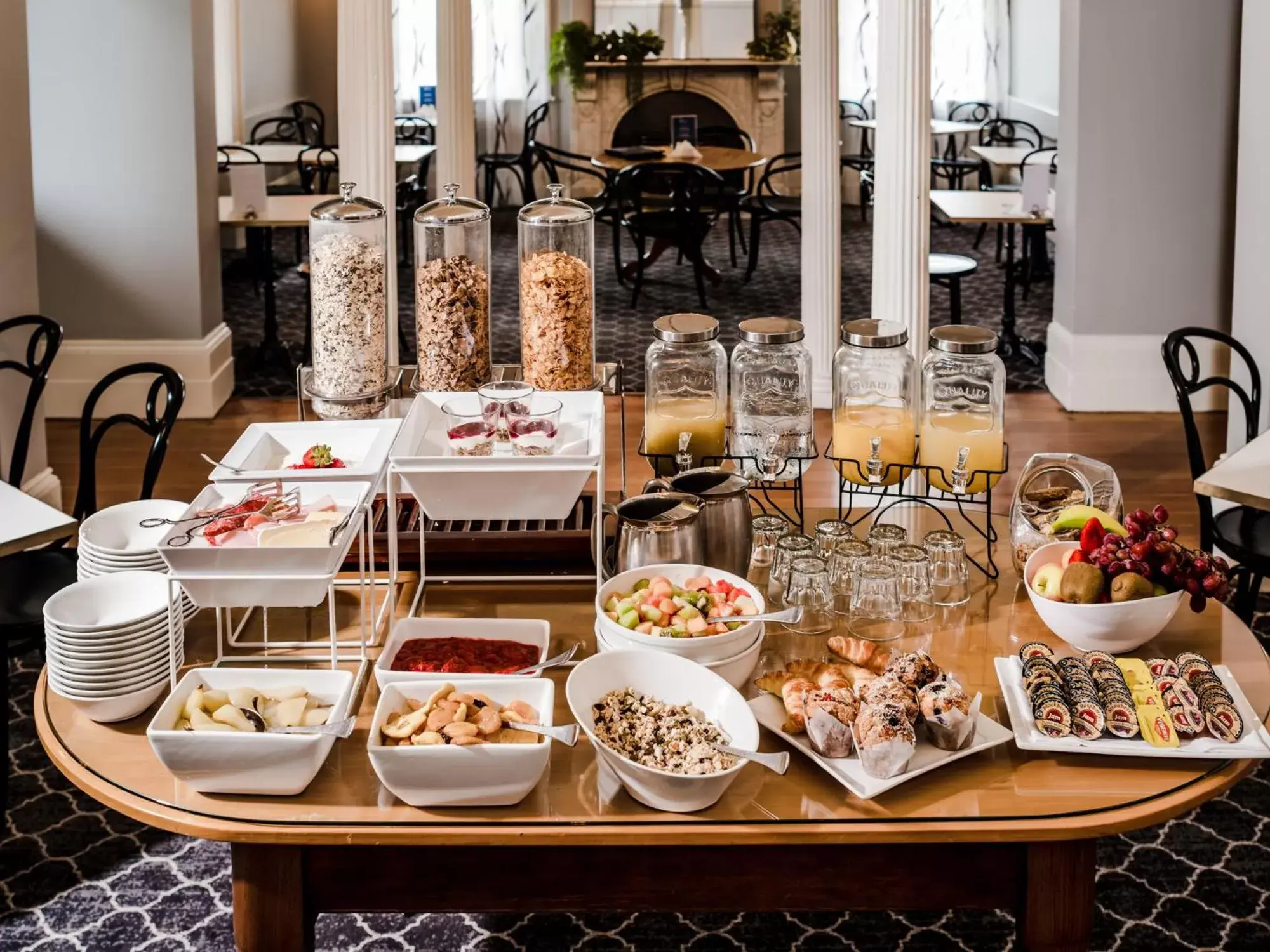 Continental breakfast in Salamanca Suites