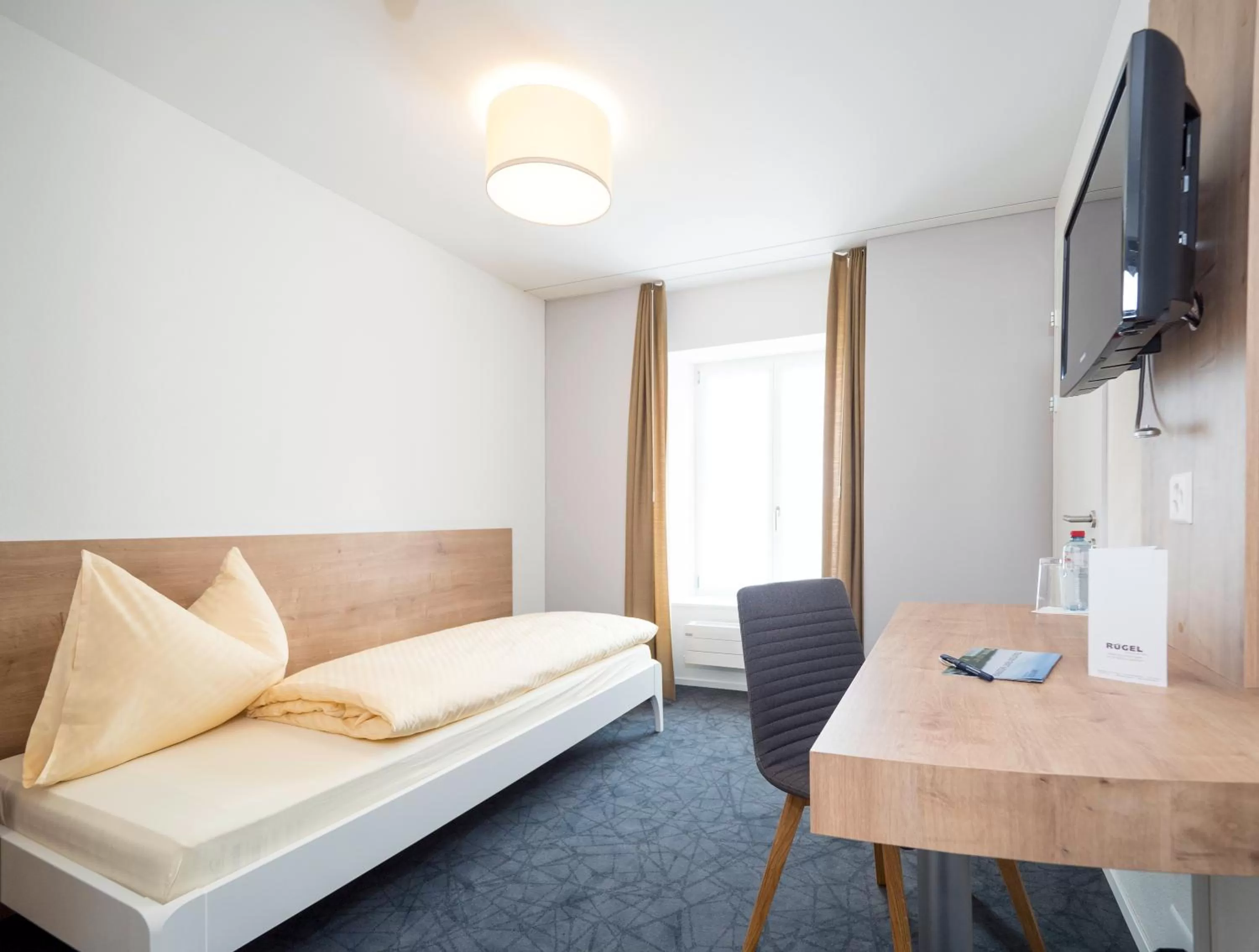 Bedroom, Bed in Aparthotel Bären